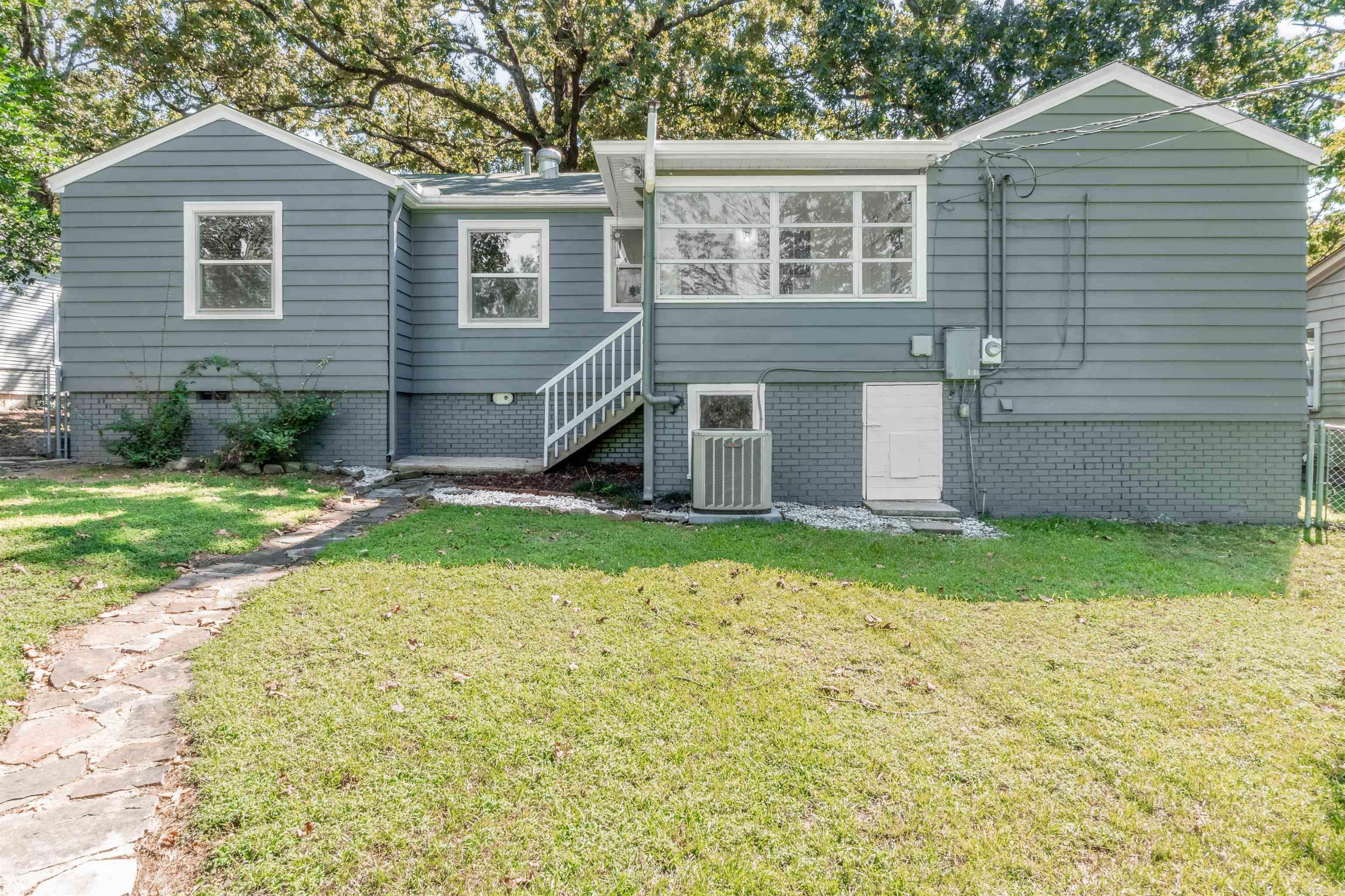 163 Sheridan Road