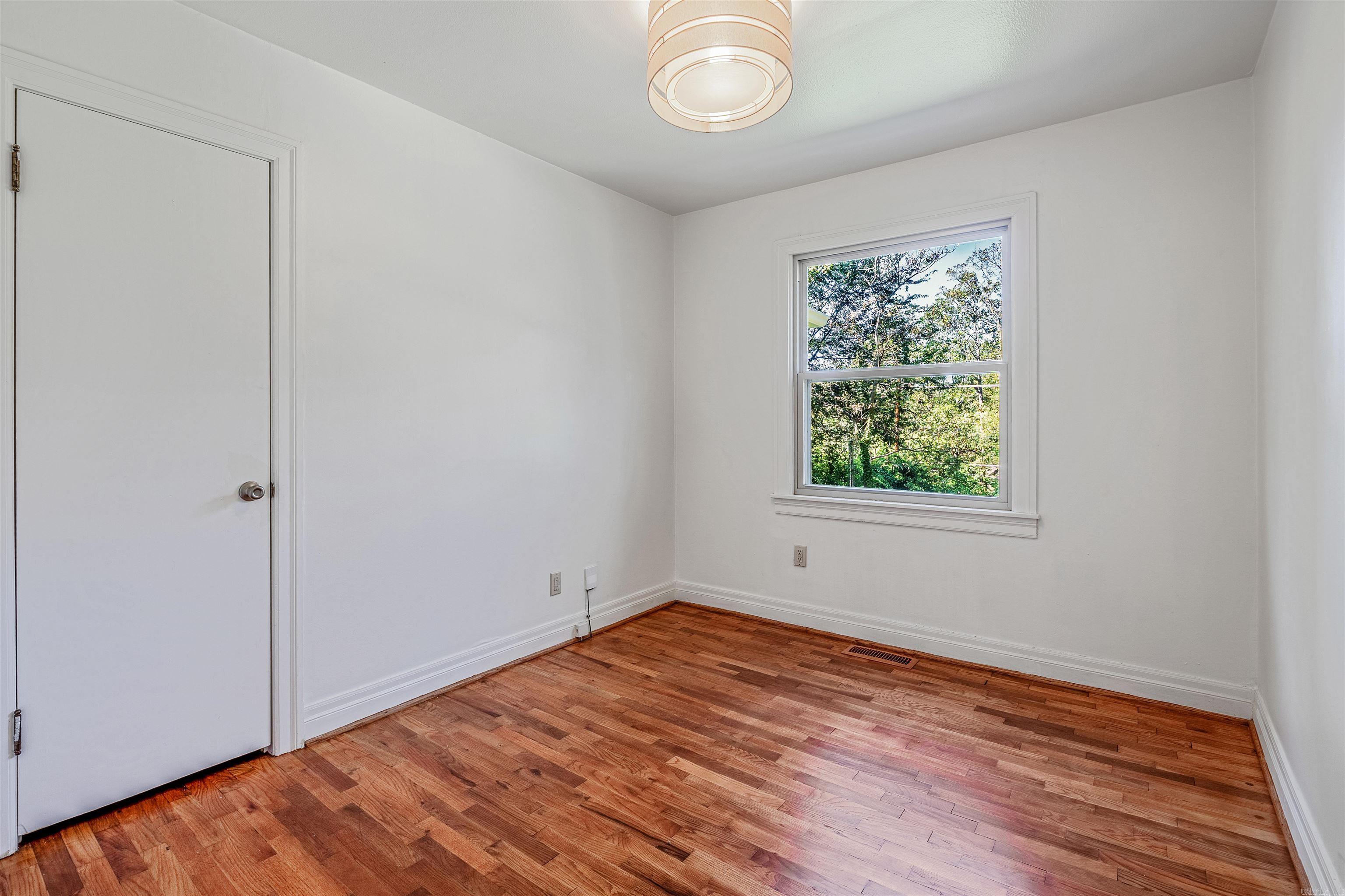 163 Sheridan Road