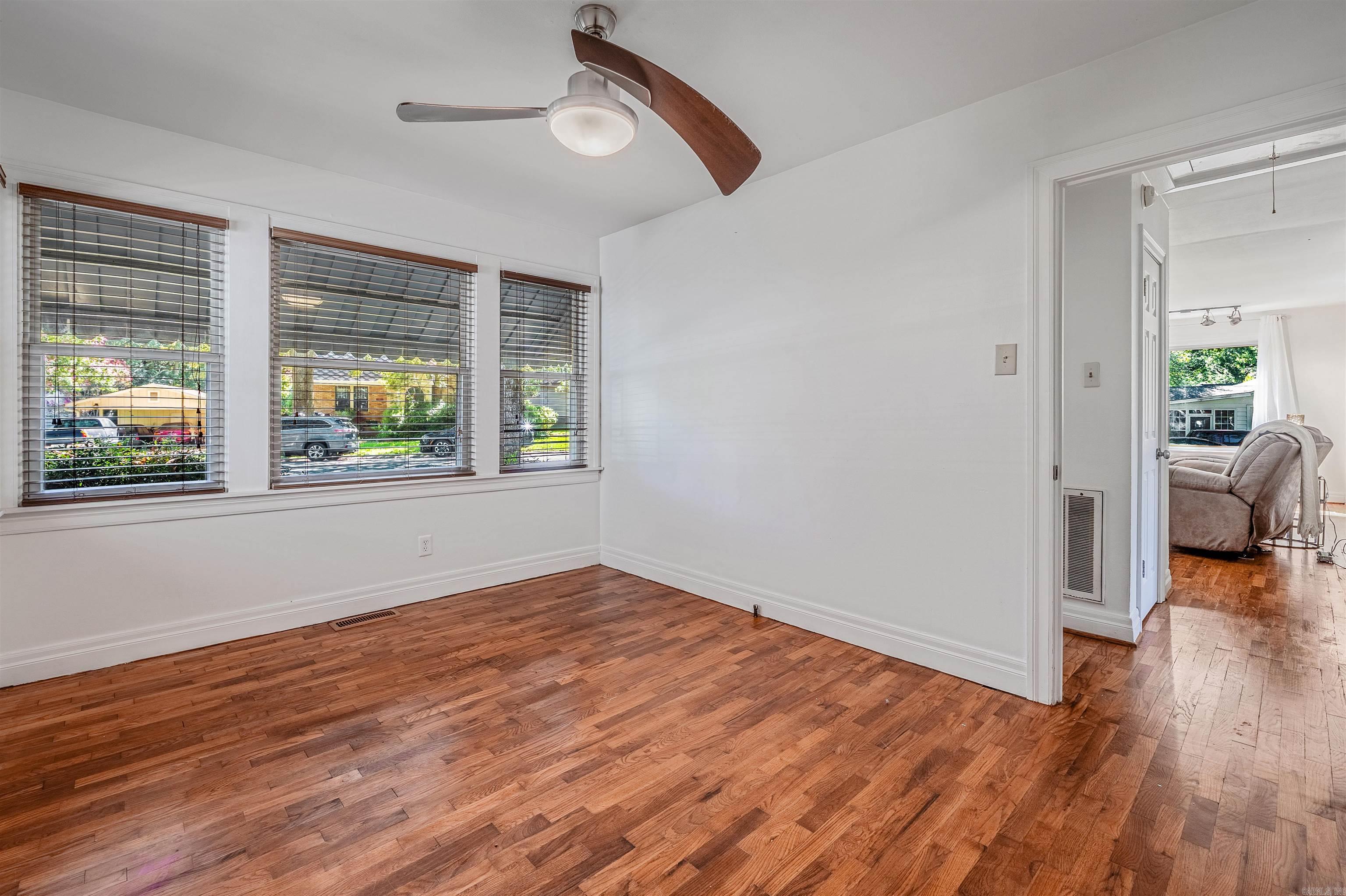 163 Sheridan Road