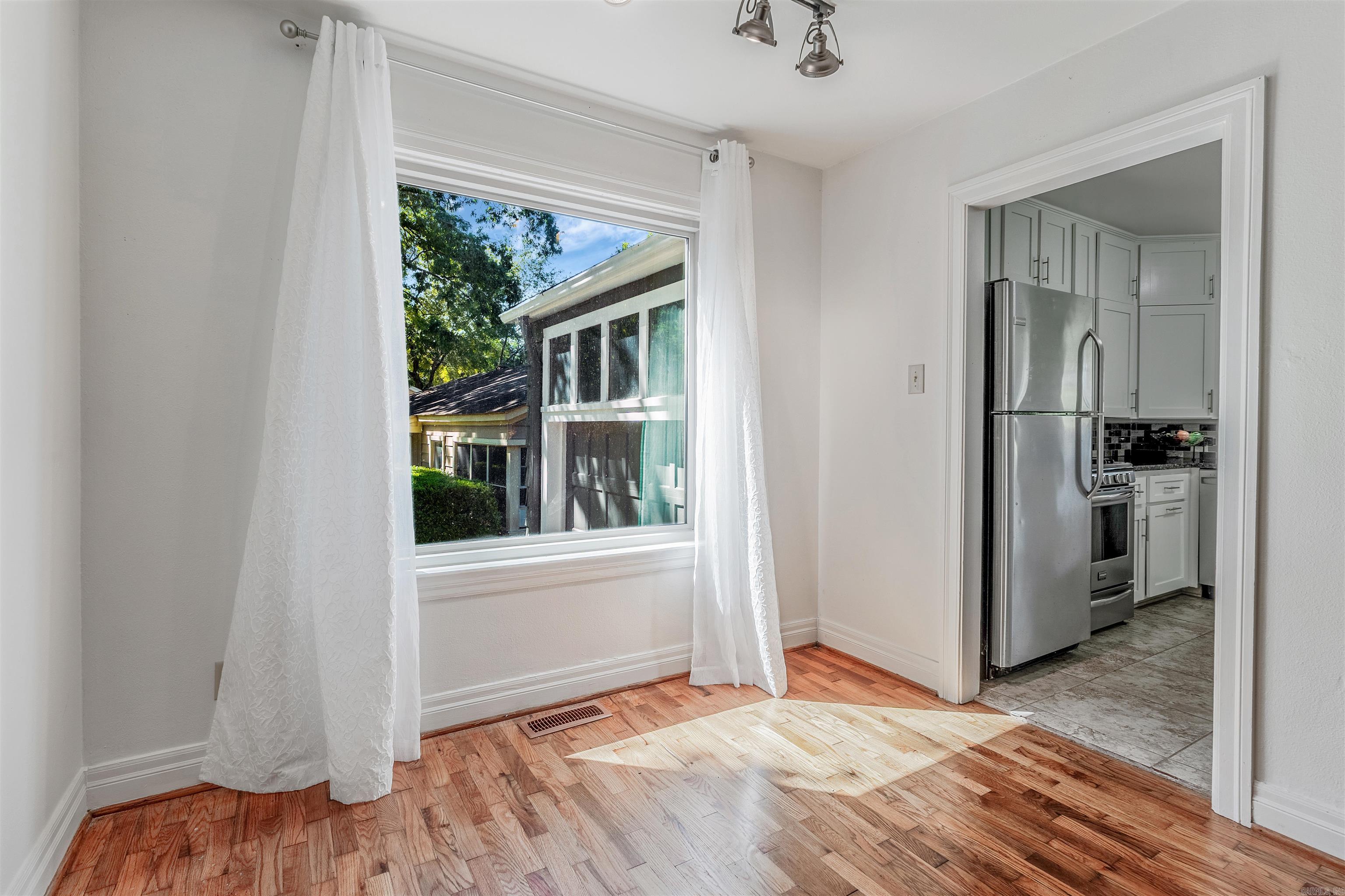 163 Sheridan Road