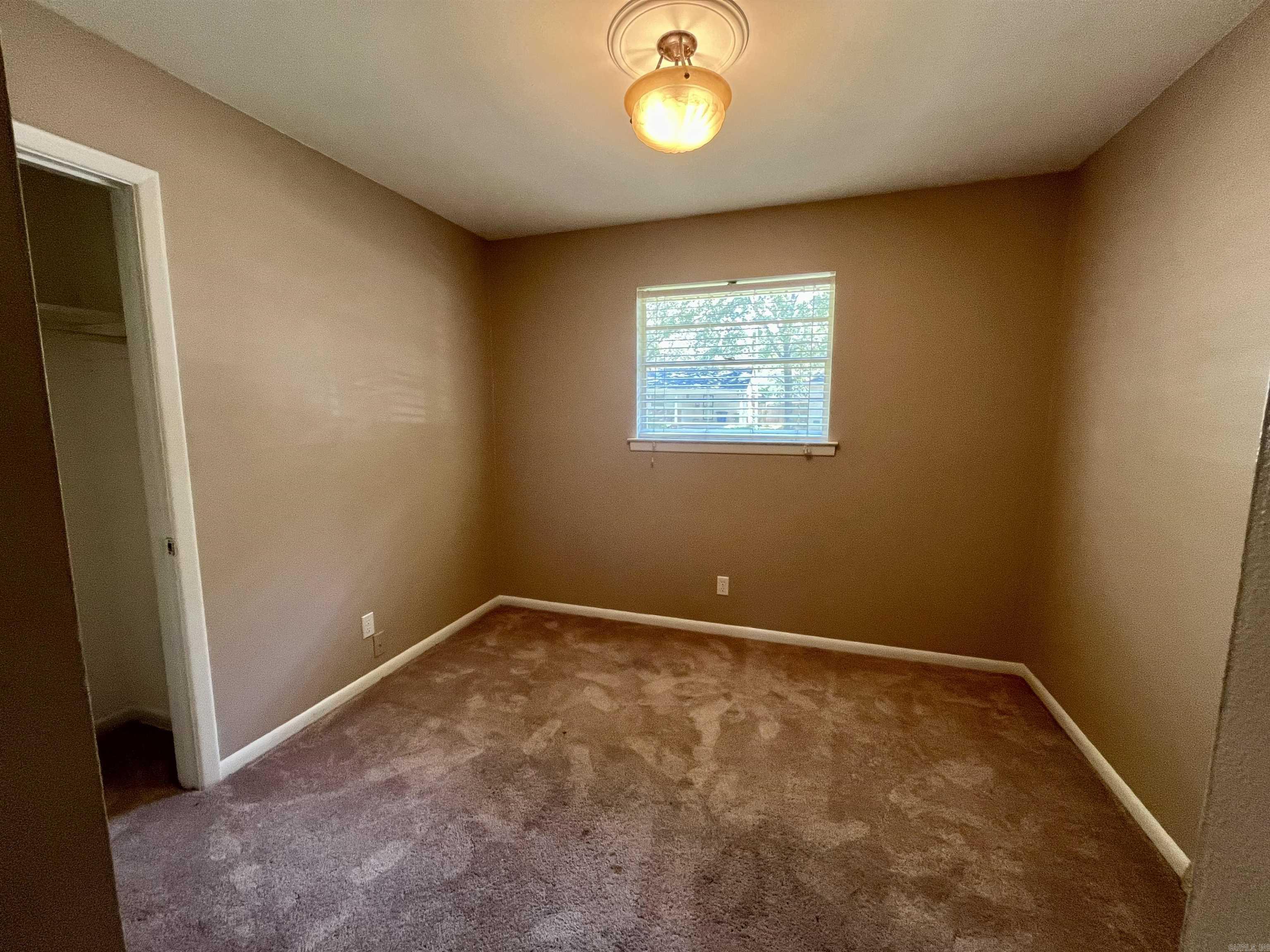 6213 Chippewa Drive