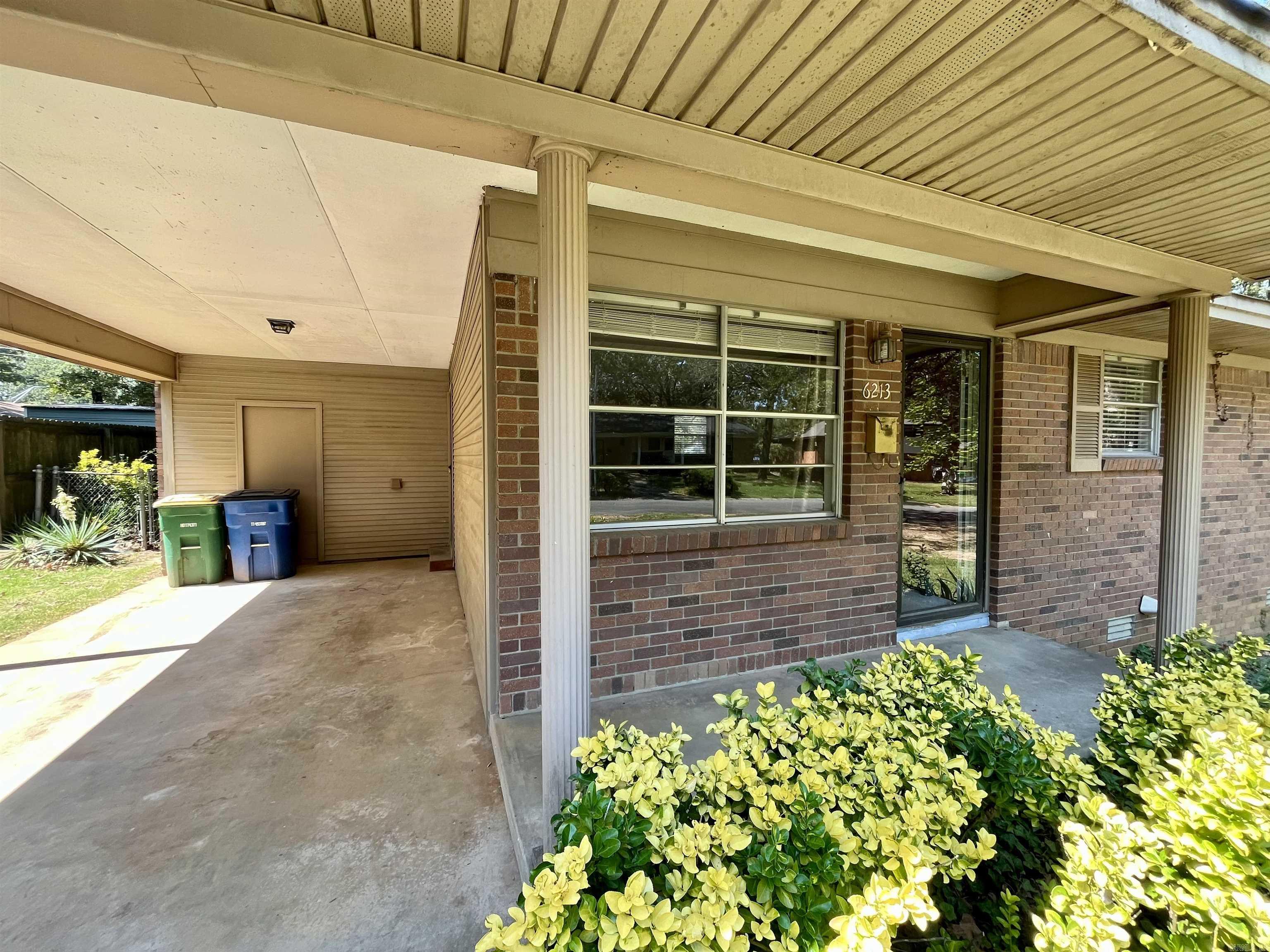 6213 Chippewa Drive