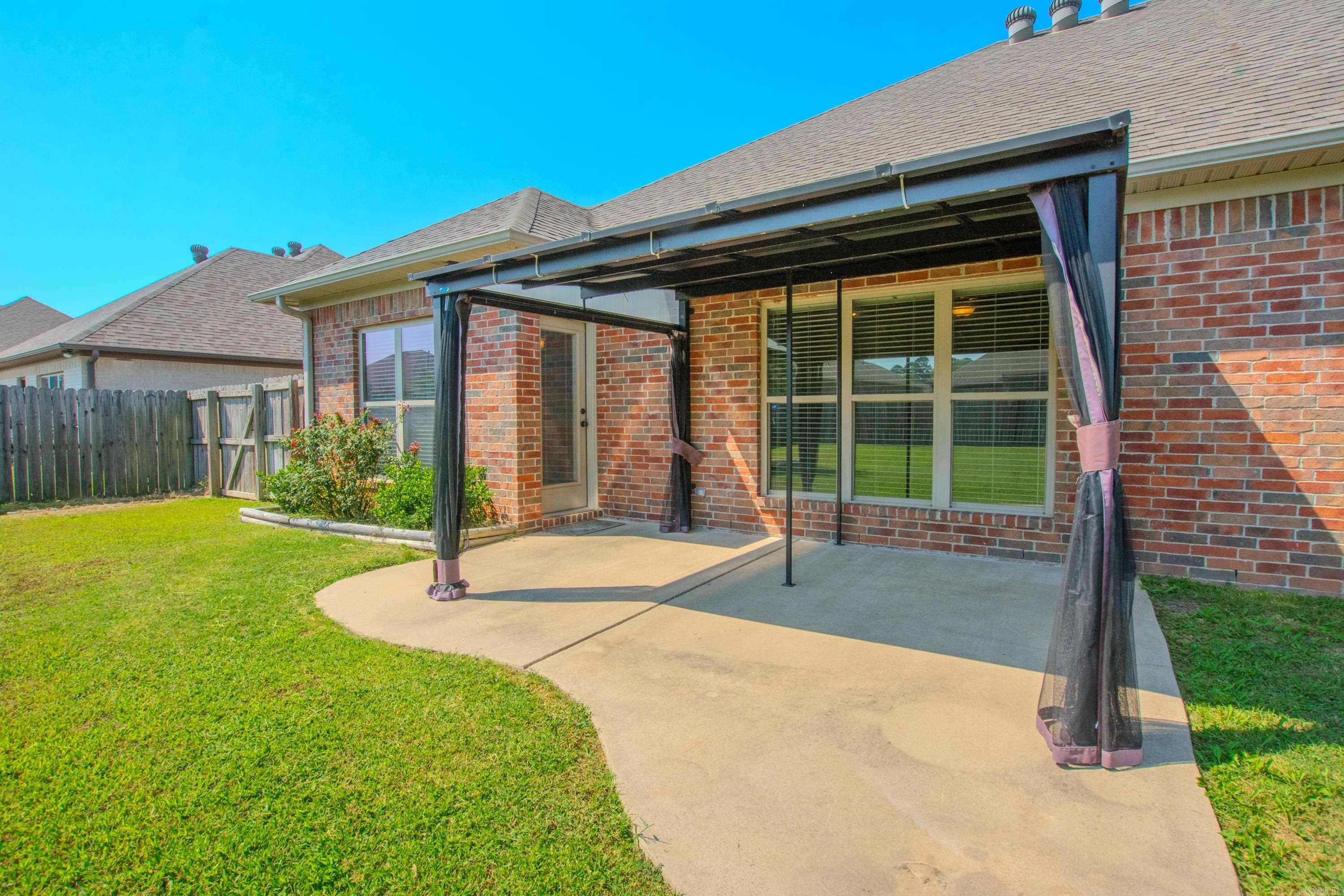 210 Chapel Creek Drive