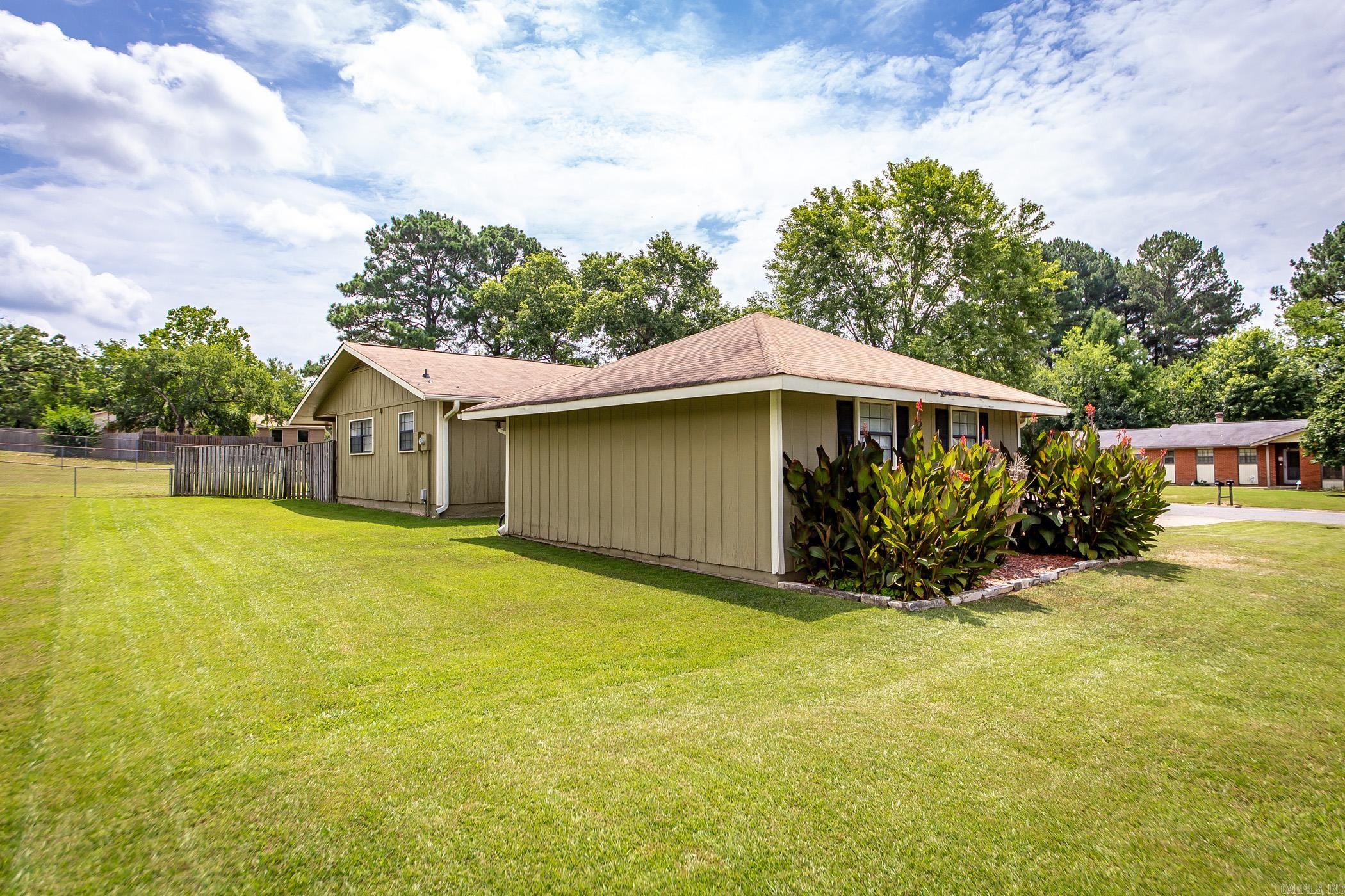 418 Pine Meadows Loop