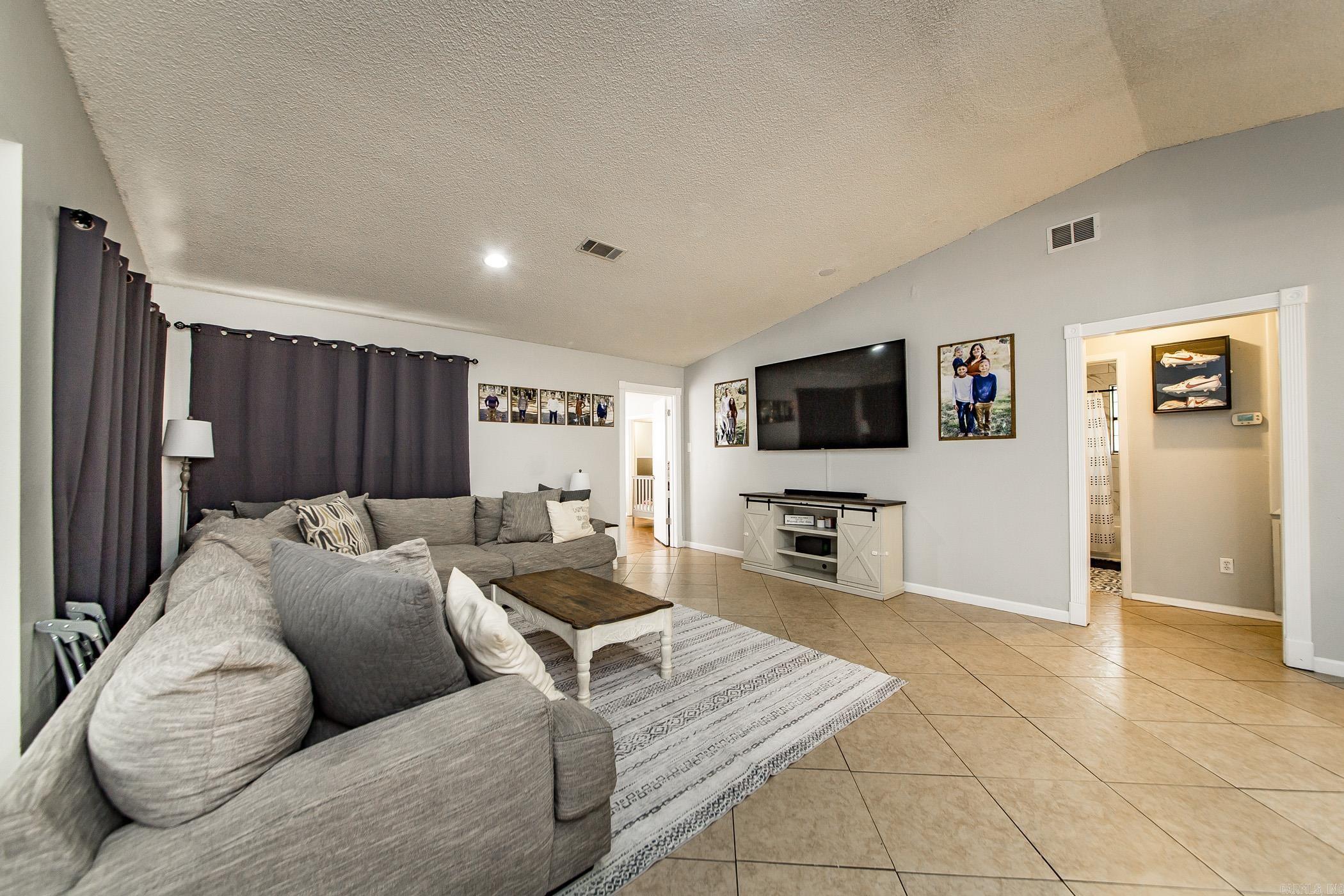 418 Pine Meadows Loop