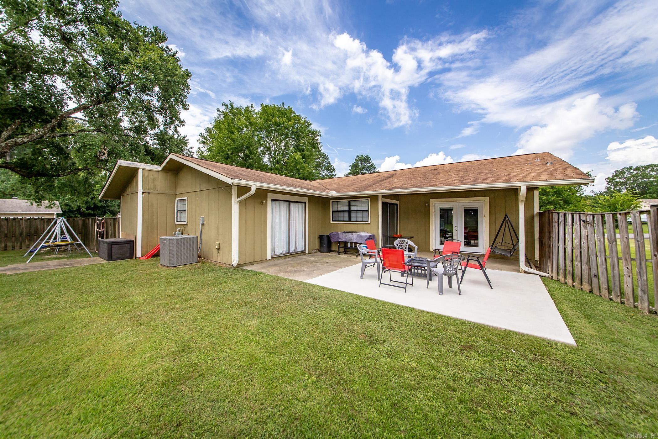 418 Pine Meadows Loop