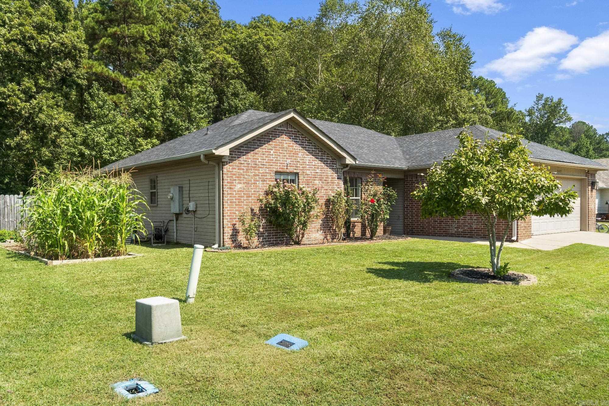 347 Meadow Creek Dr
