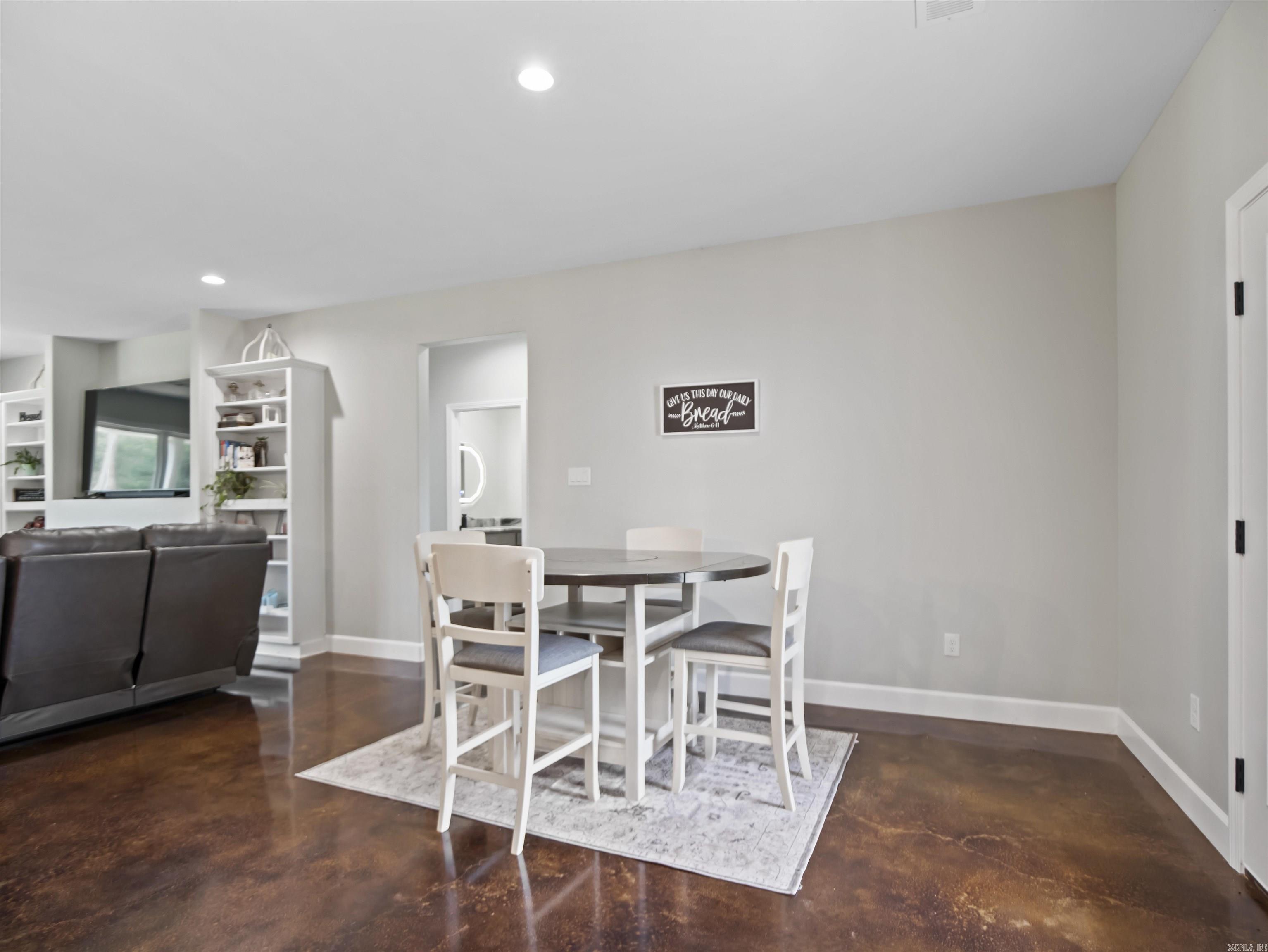 109 Morning Star Lane