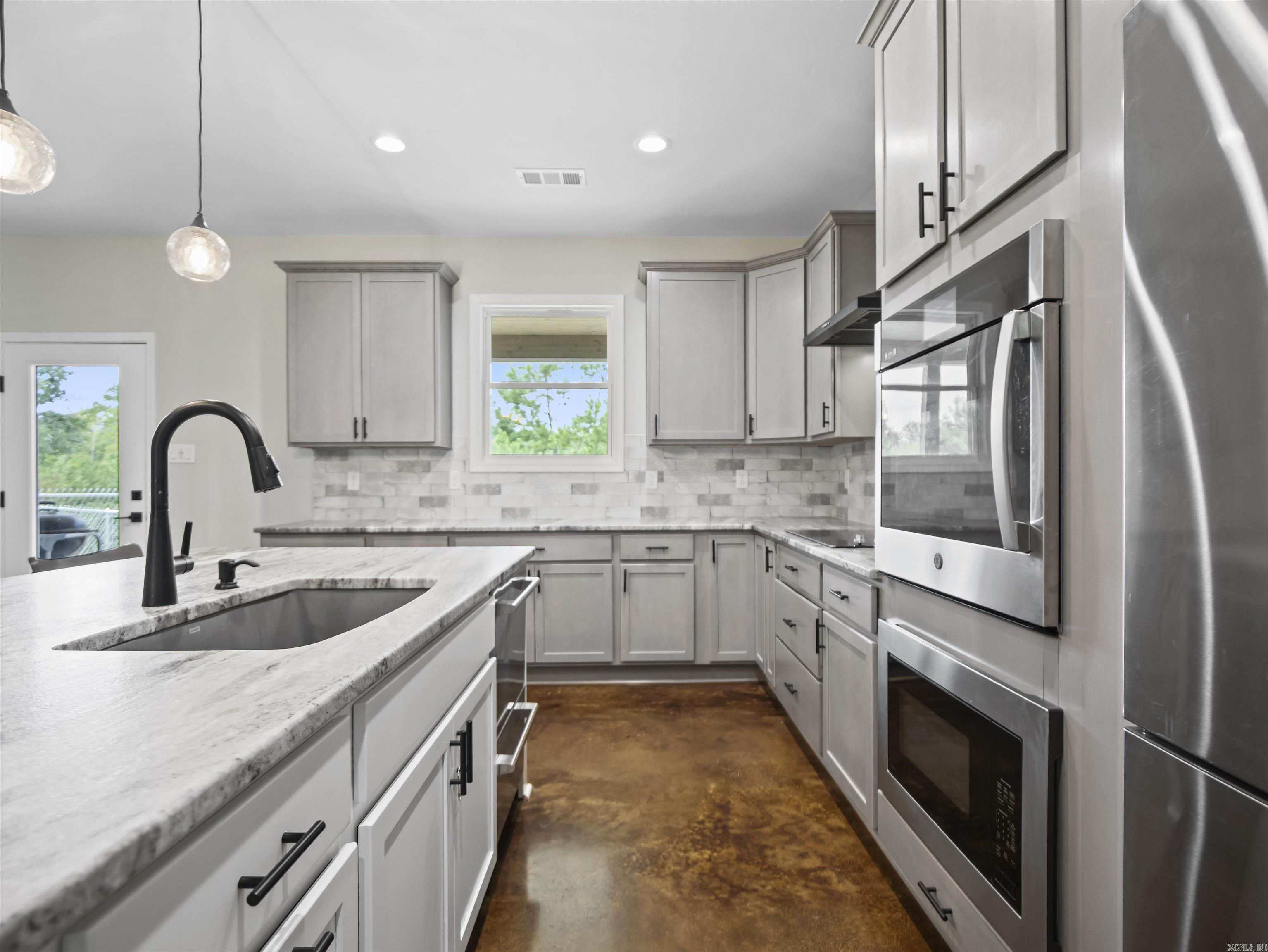 109 Morning Star Lane