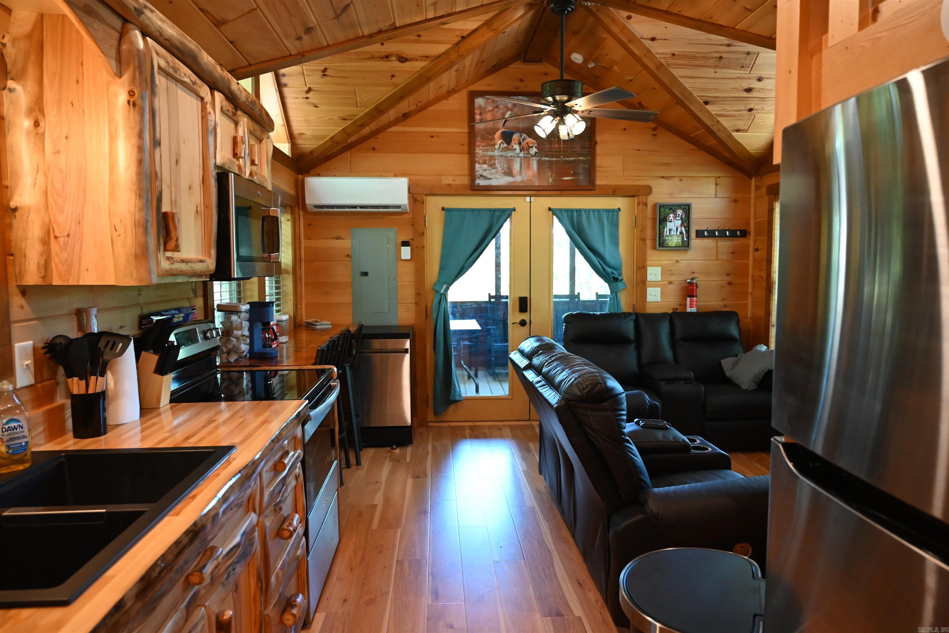 256 Fallen Tree Road