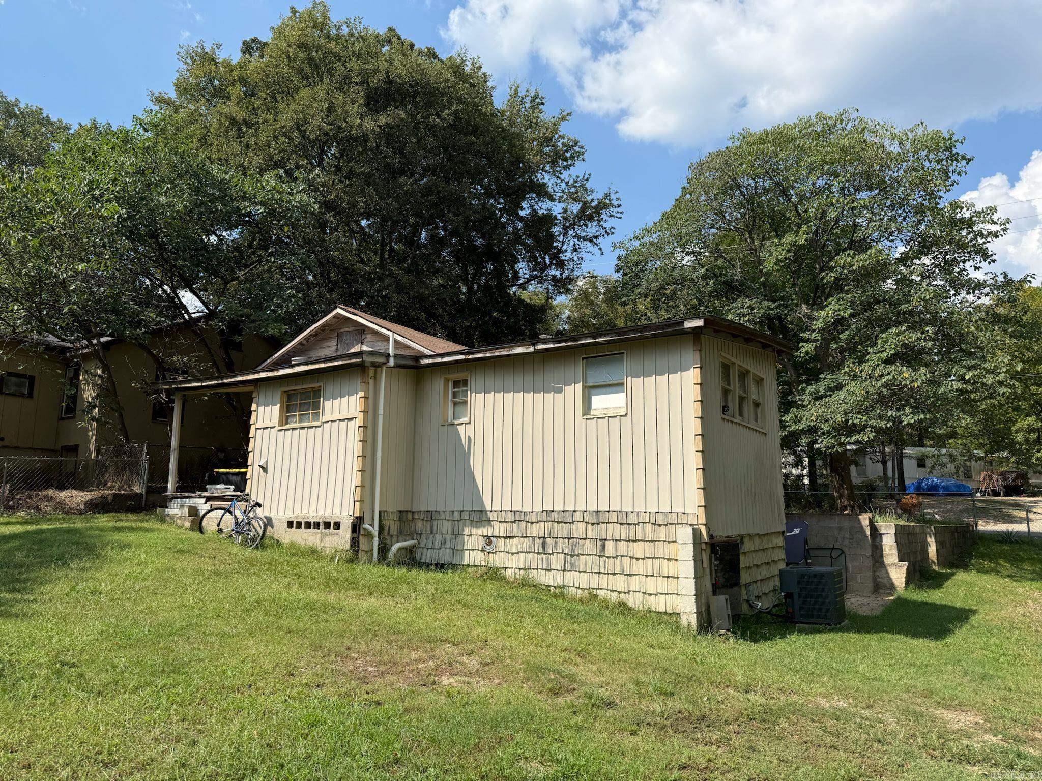 904 Cones Road