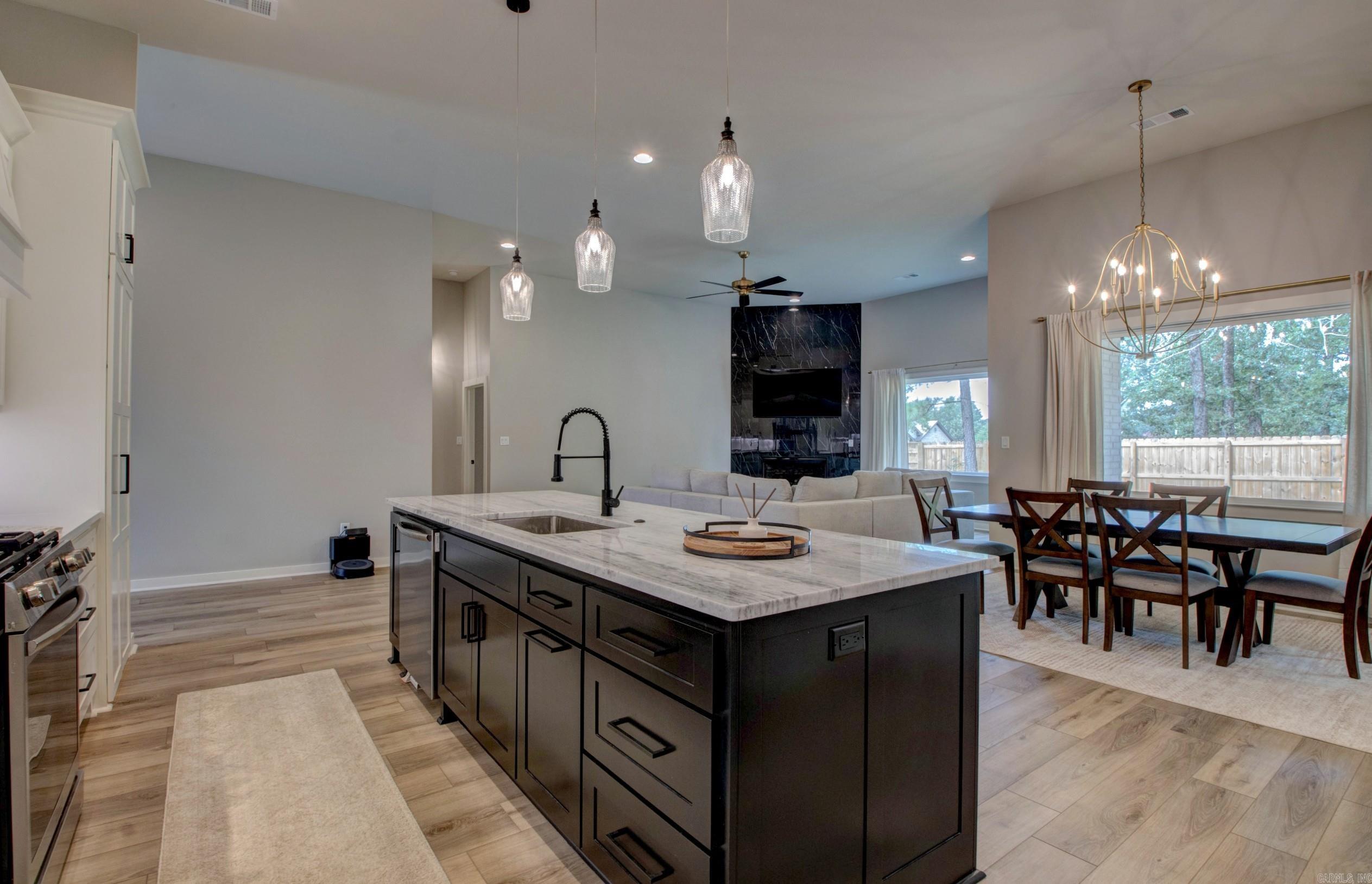 6001 Coral Ridge Drive