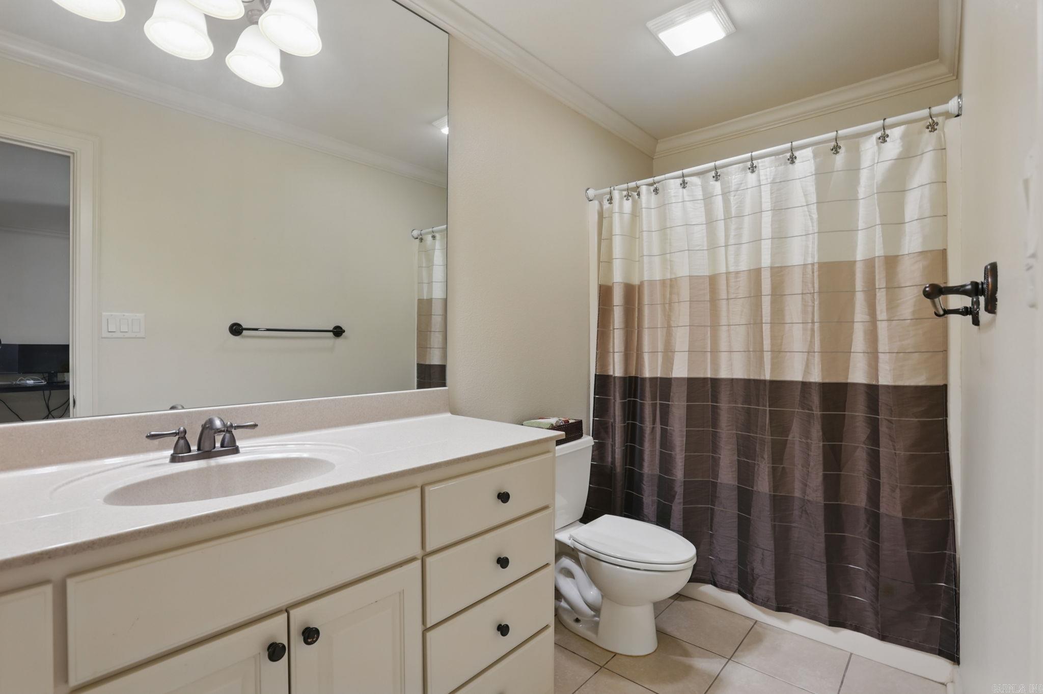 33 Greathouse Bend Drive