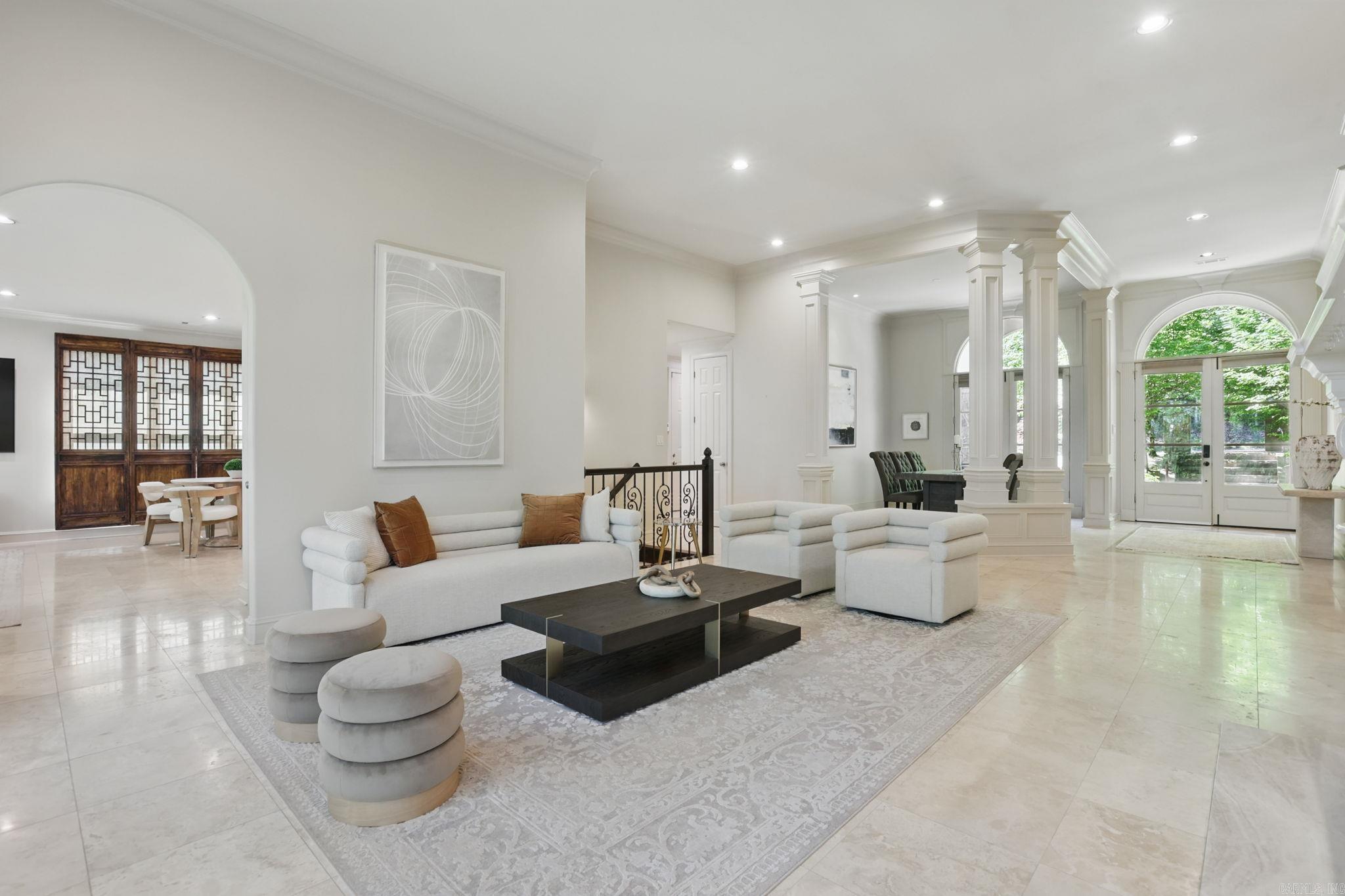 33 Greathouse Bend Drive