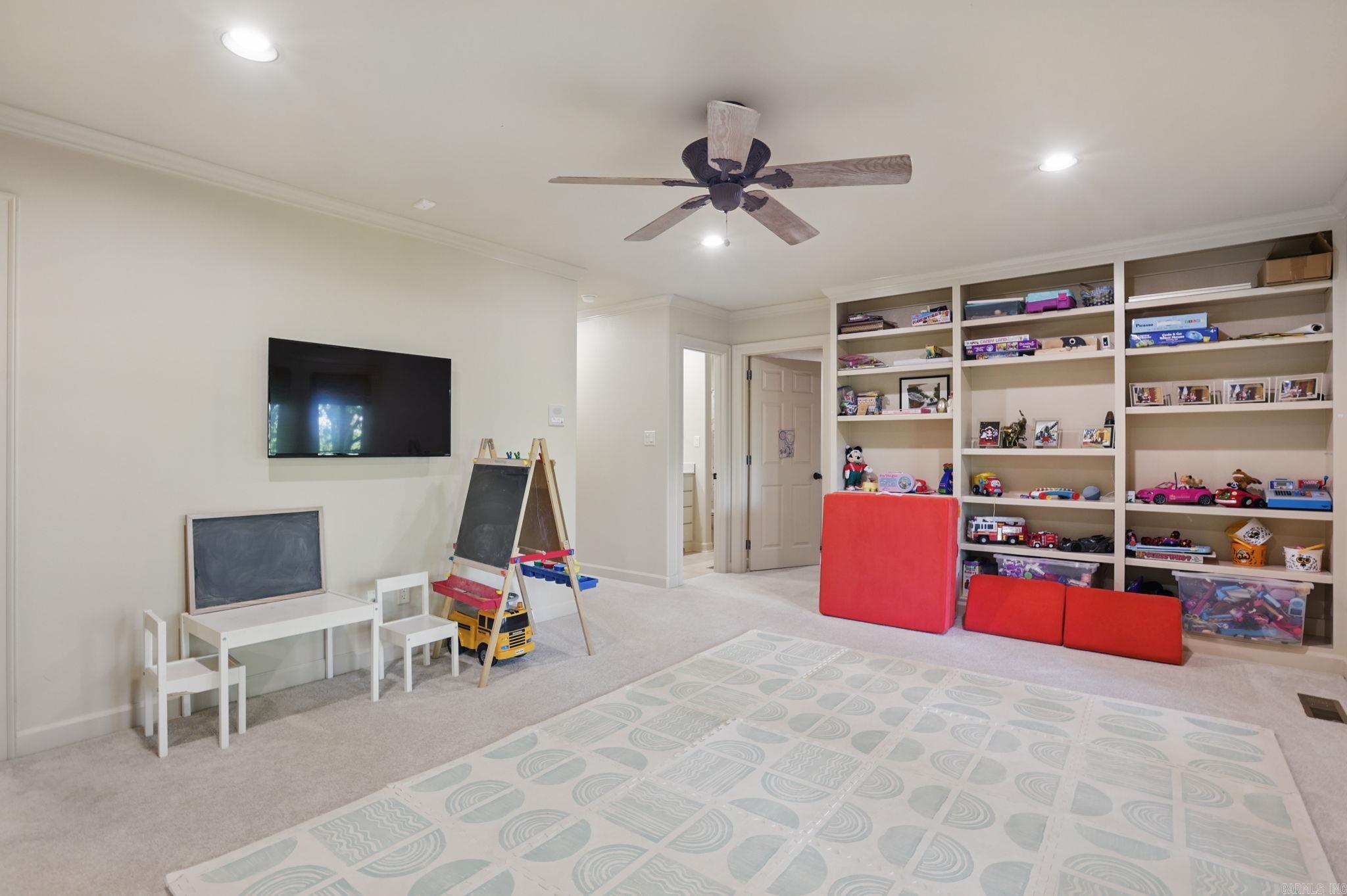 33 Greathouse Bend Drive