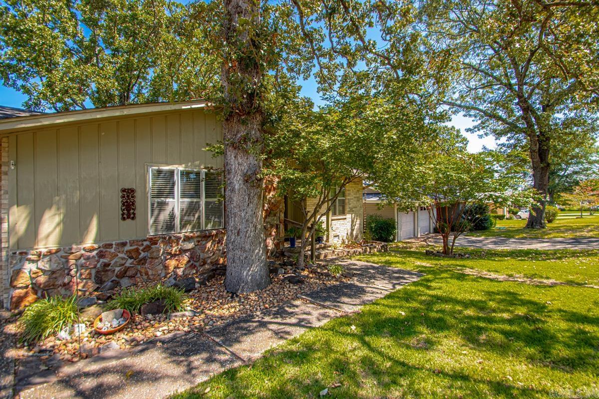1617 Saratoga Drive