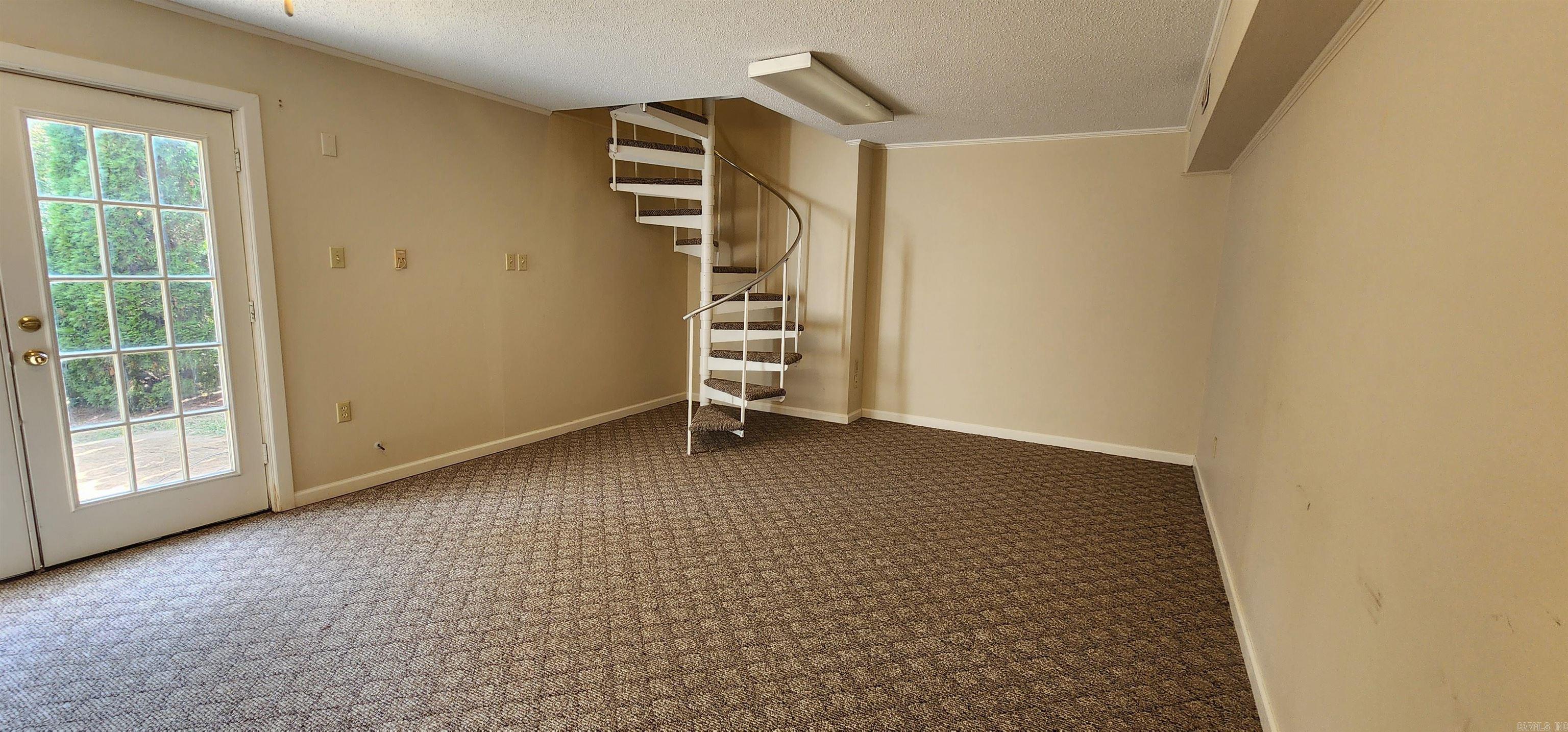 6A Londonderry Cir Street