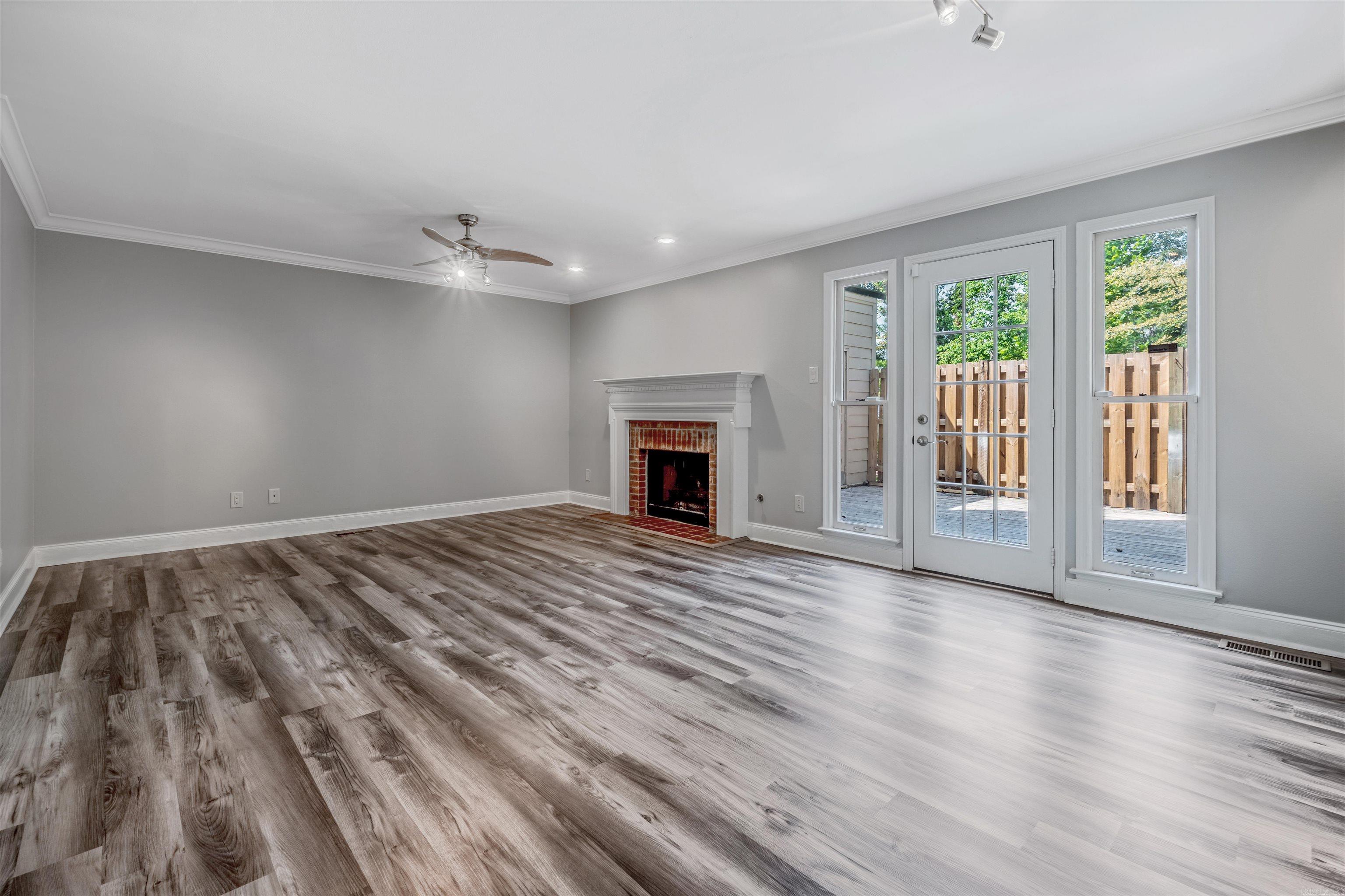 2200 Andover Ct 1003