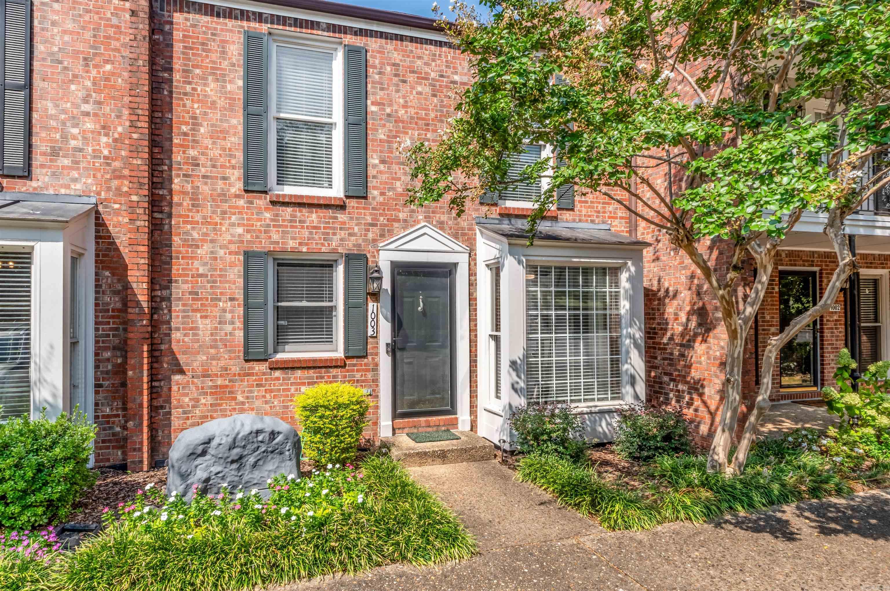 2200 Andover Ct 1003