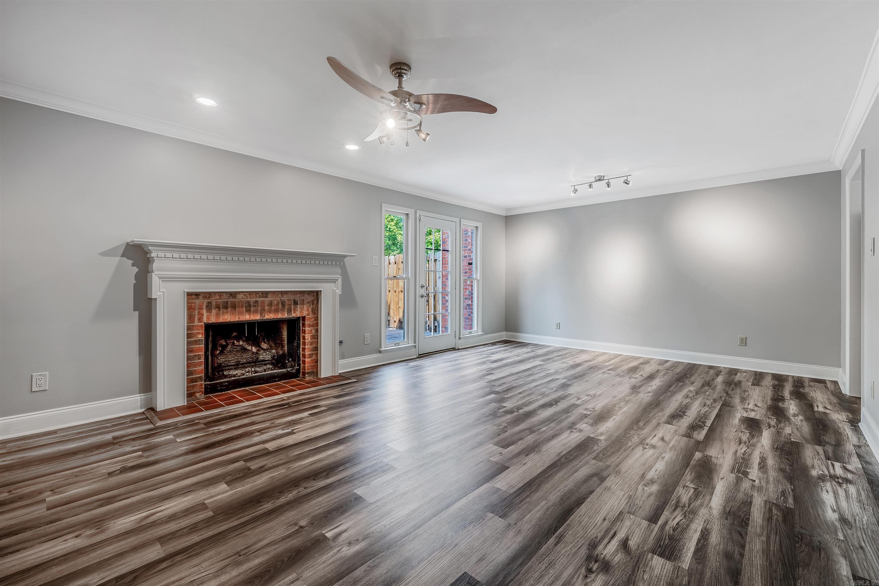 2200 Andover Ct 1003
