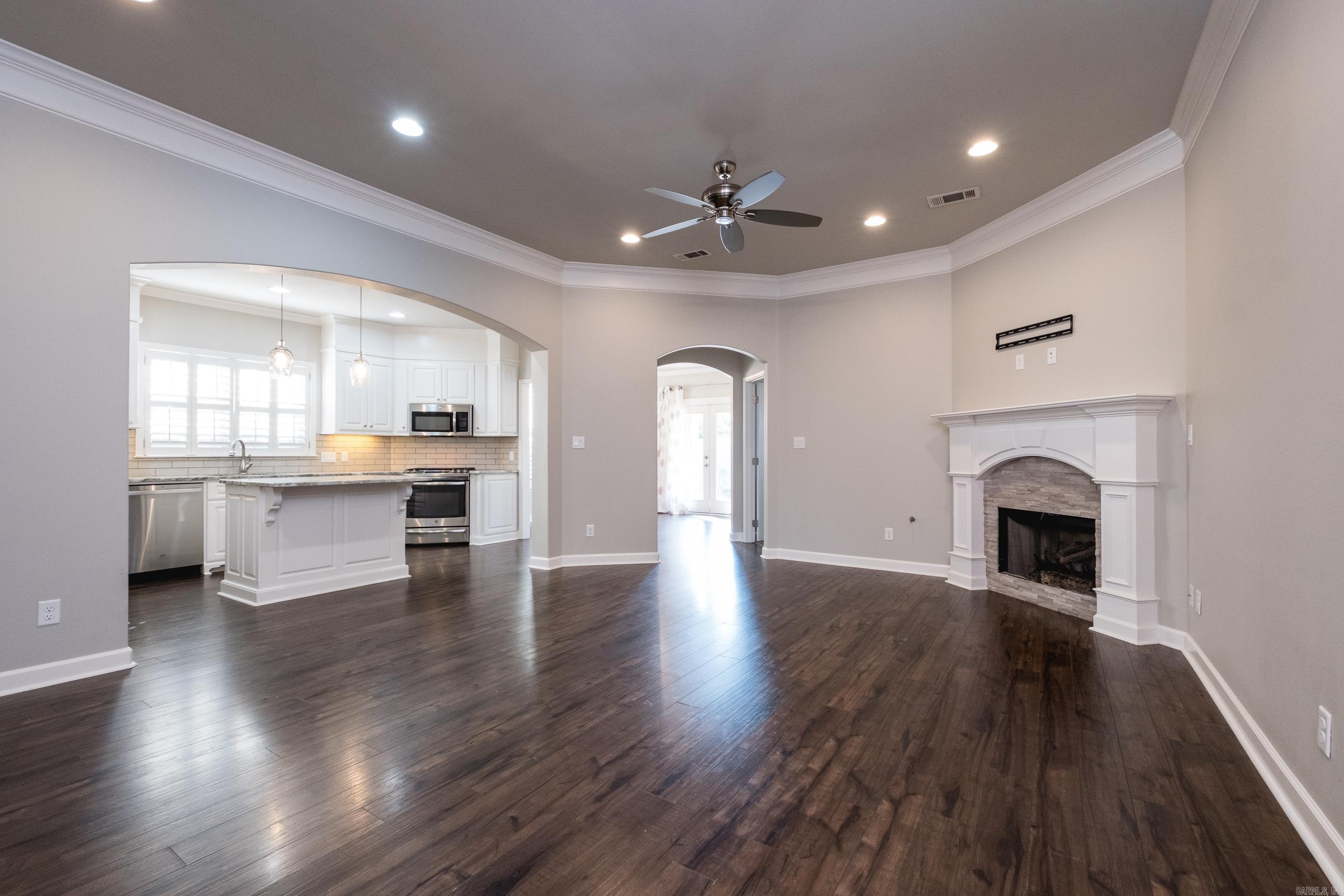 107 Mariner Lane