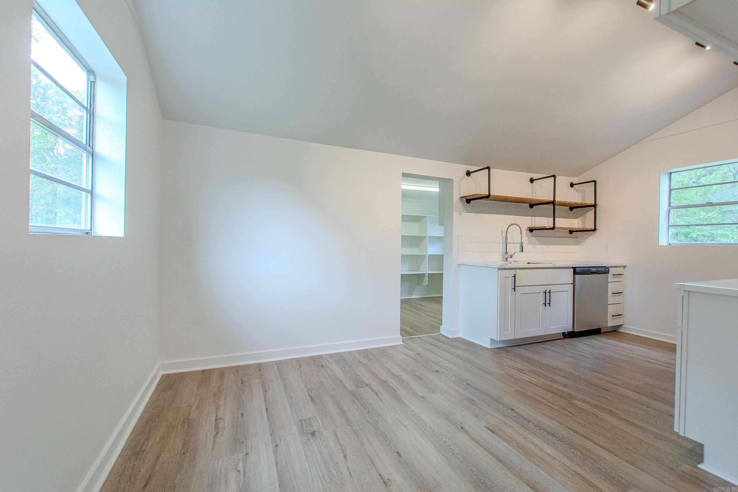 1025 Virginia Avenue