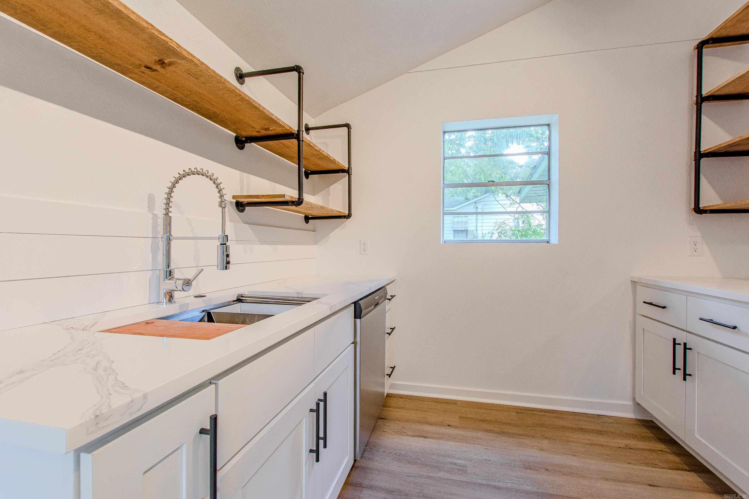 1025 Virginia Avenue