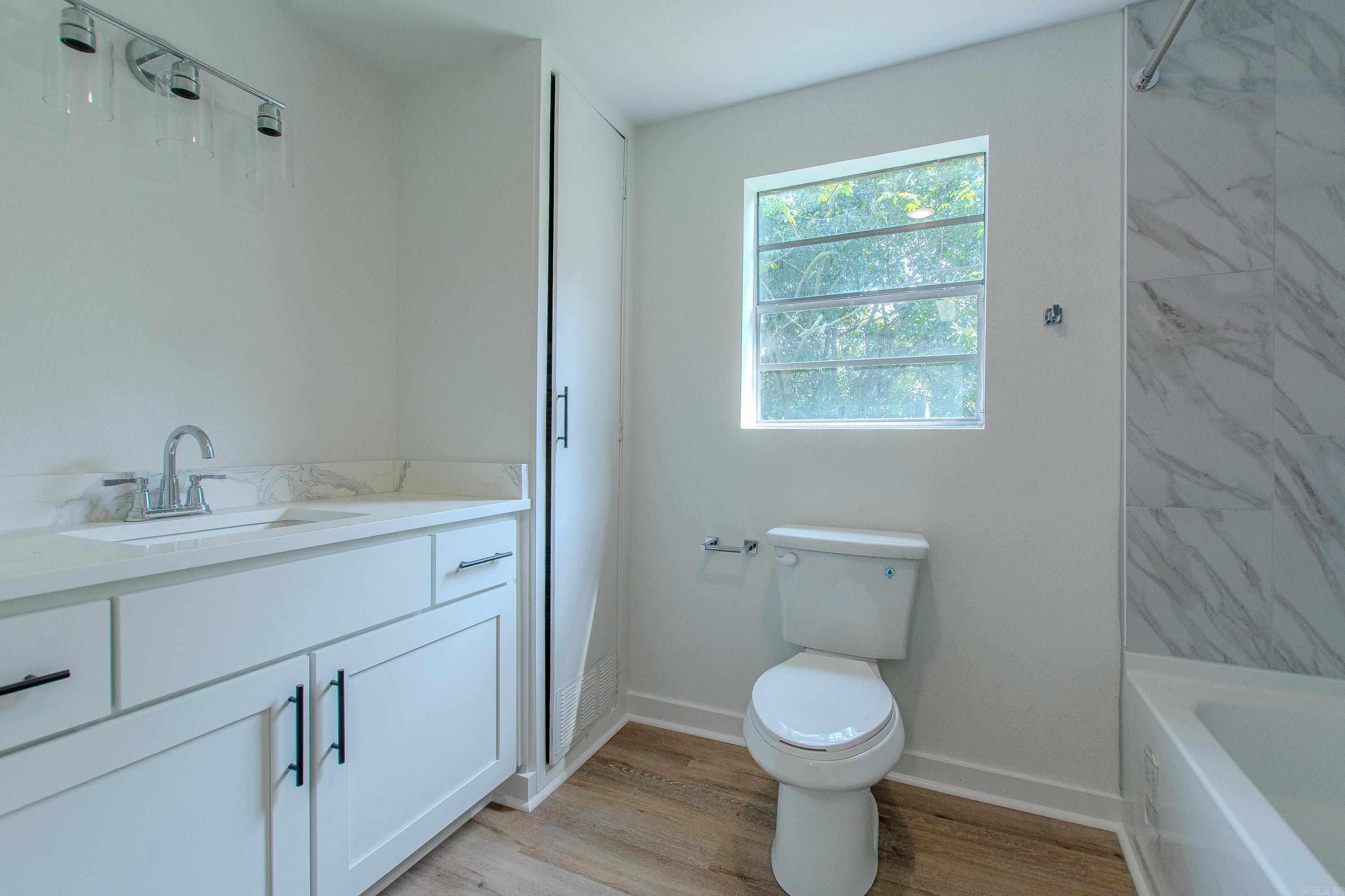 1025 Virginia Avenue