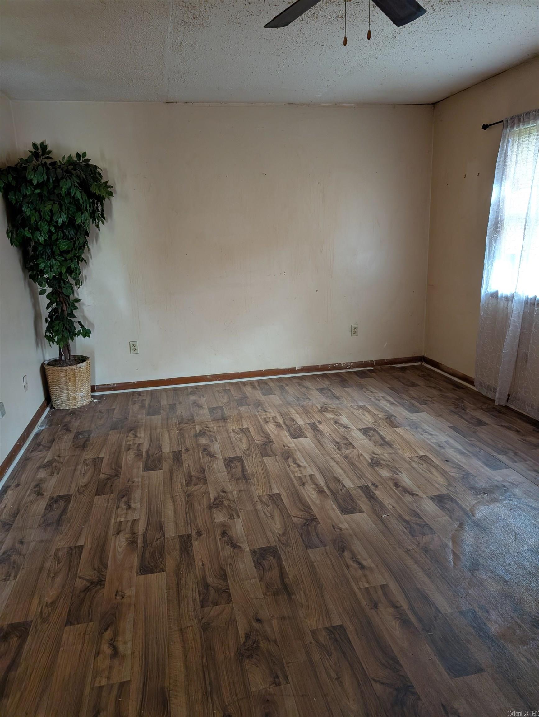 816 N New Orleans Ave