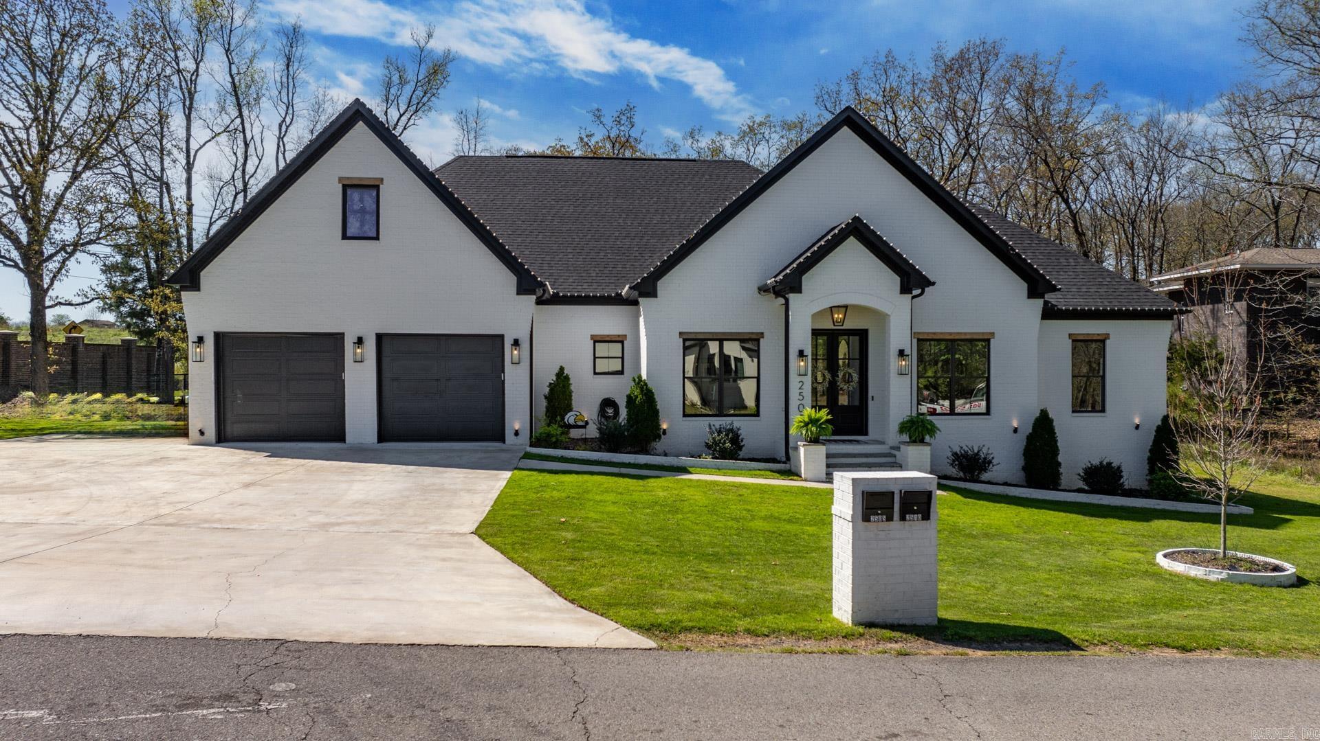 2505 Collins Drive