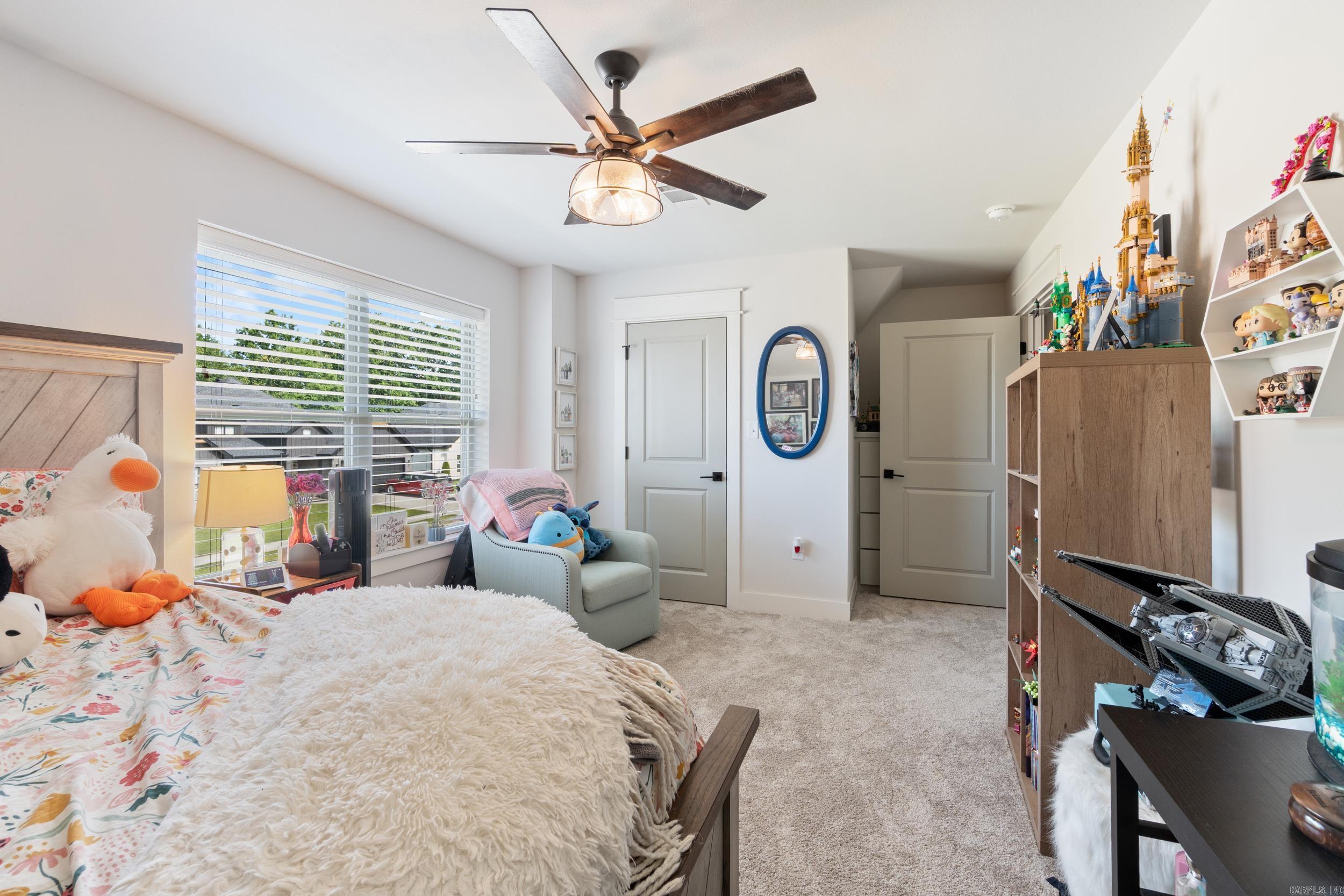 2395 Bridgegate Drive