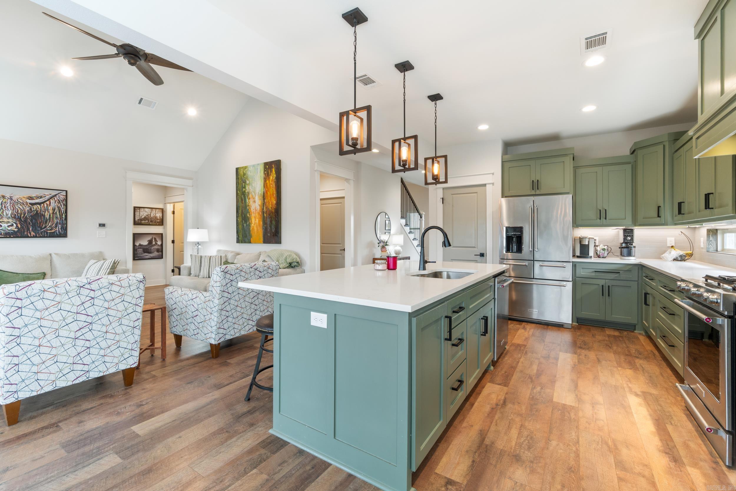 2395 Bridgegate Drive