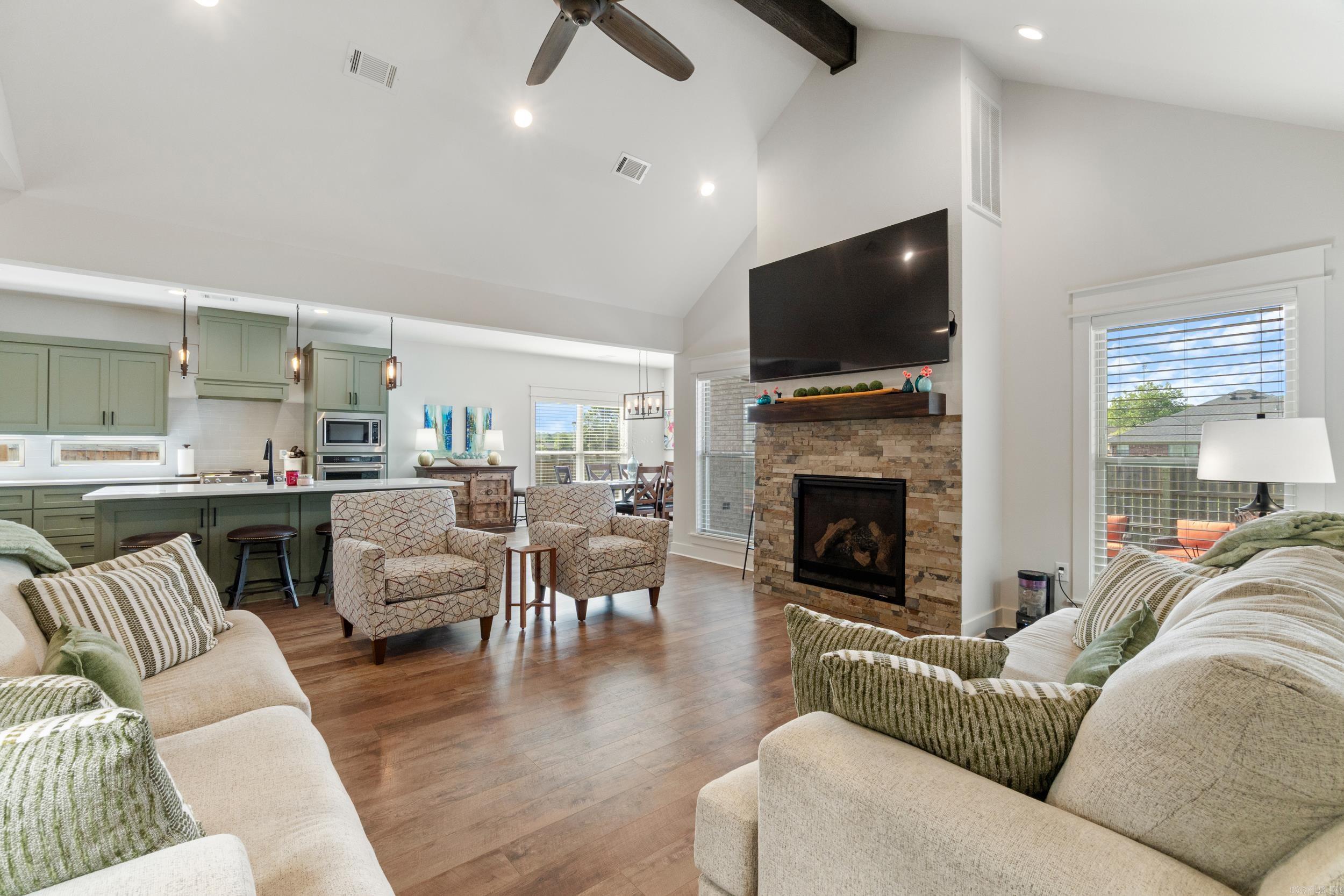 2395 Bridgegate Drive