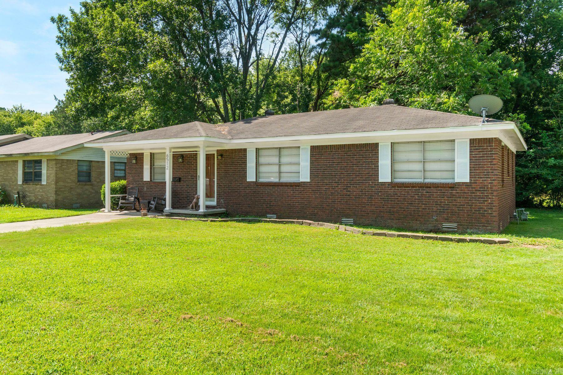 6512 Whippoorwill Ln