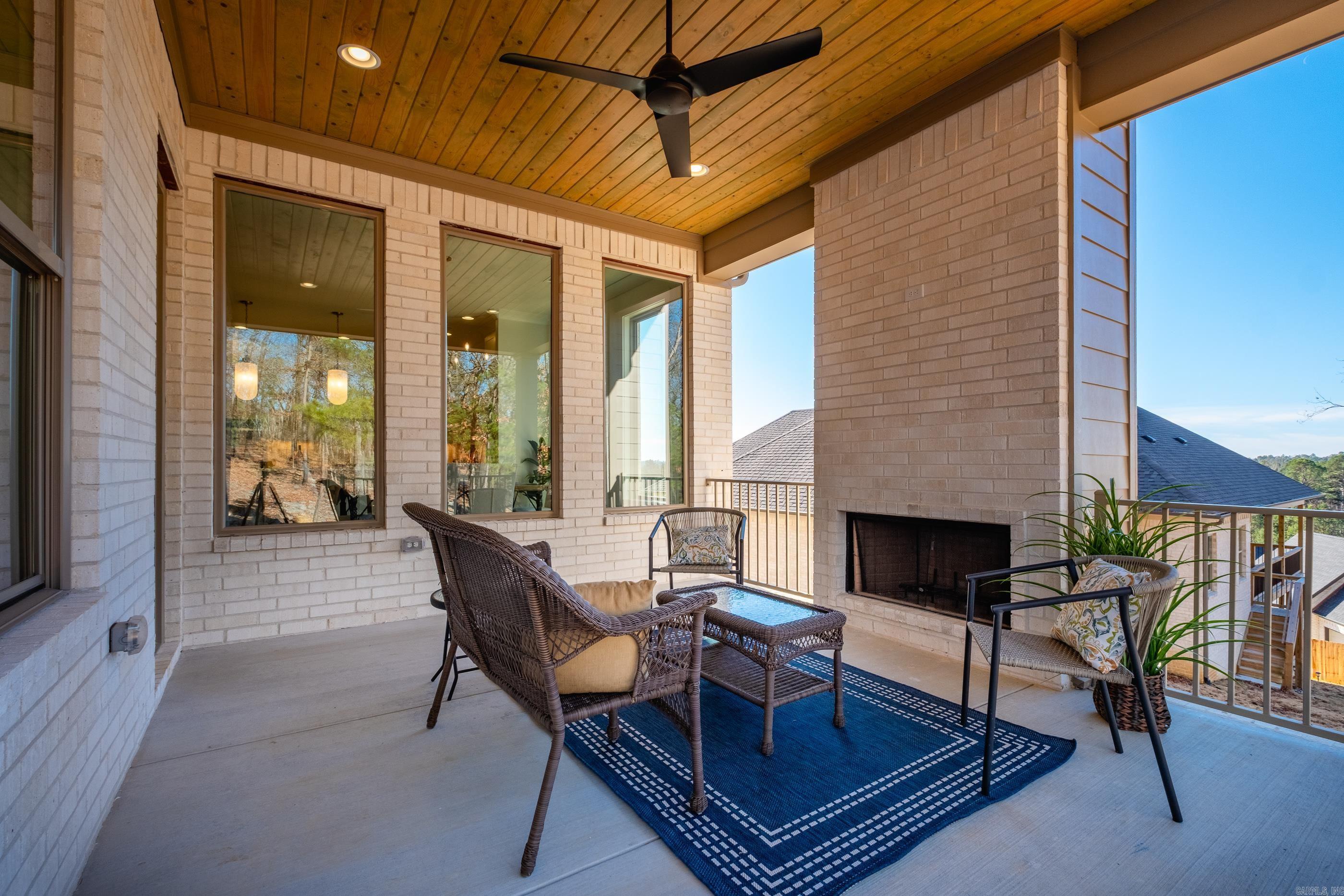 104 Bear Den Court