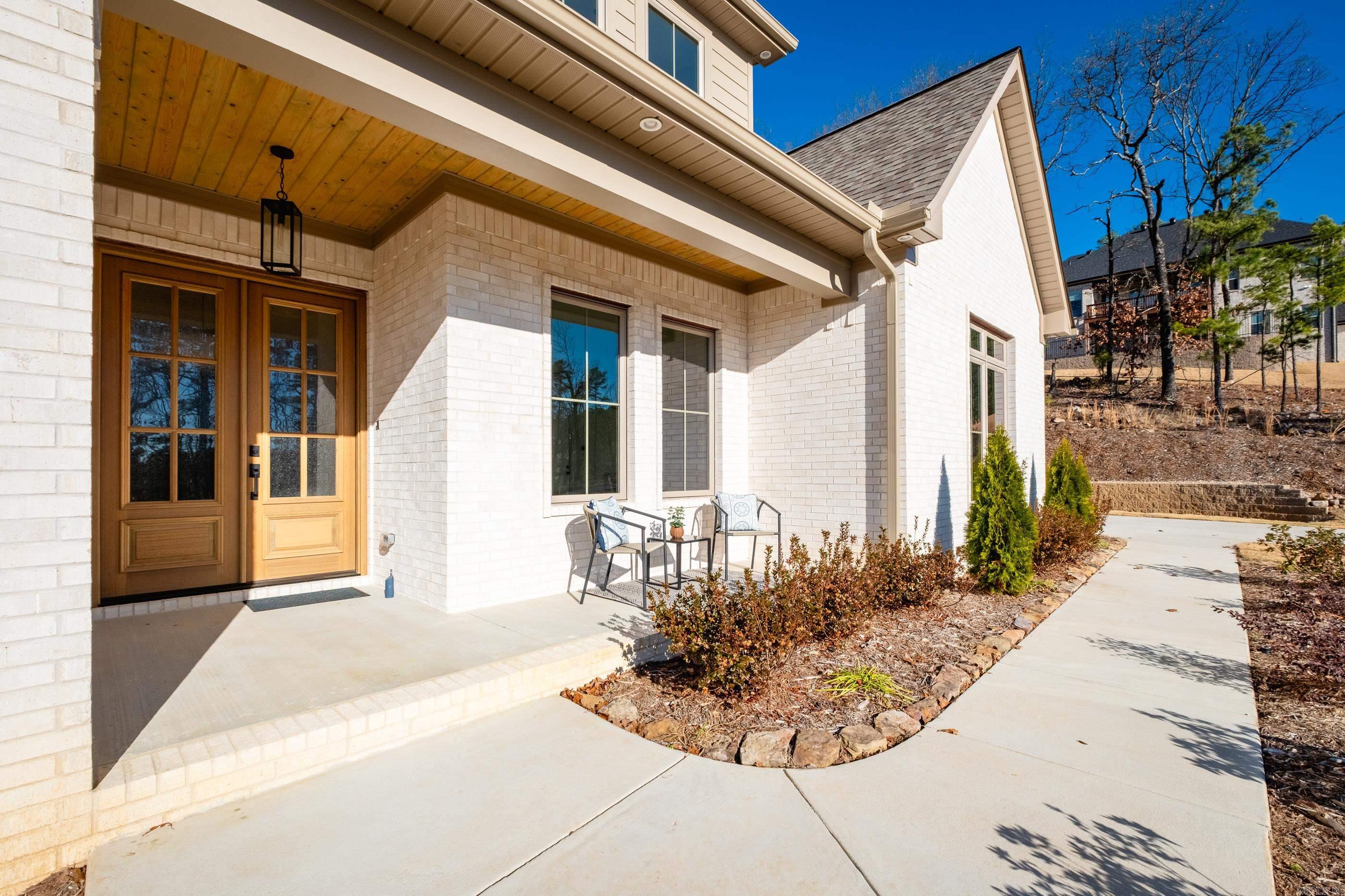 104 Bear Den Court
