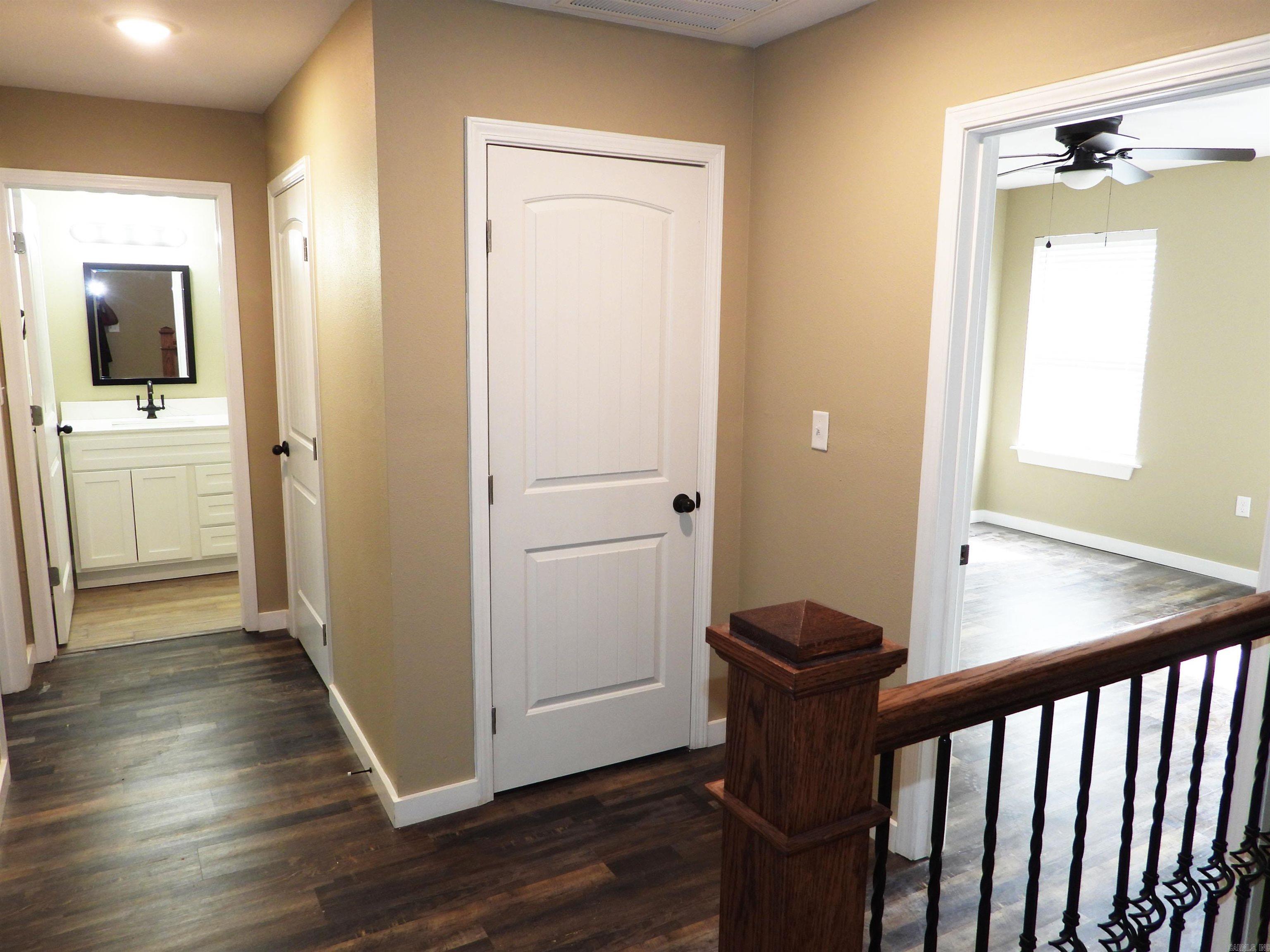 615 E Word Street Unit: 1