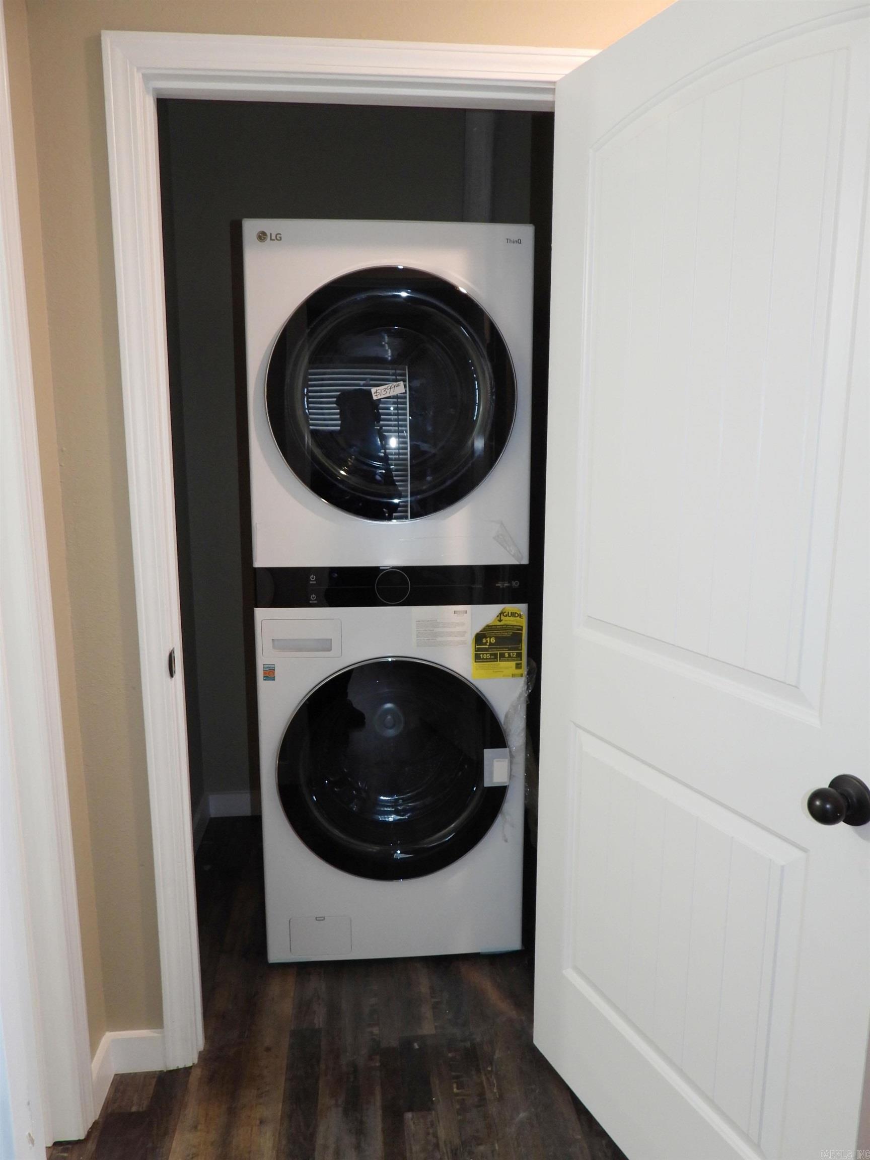 615 E Word Street Unit: 1