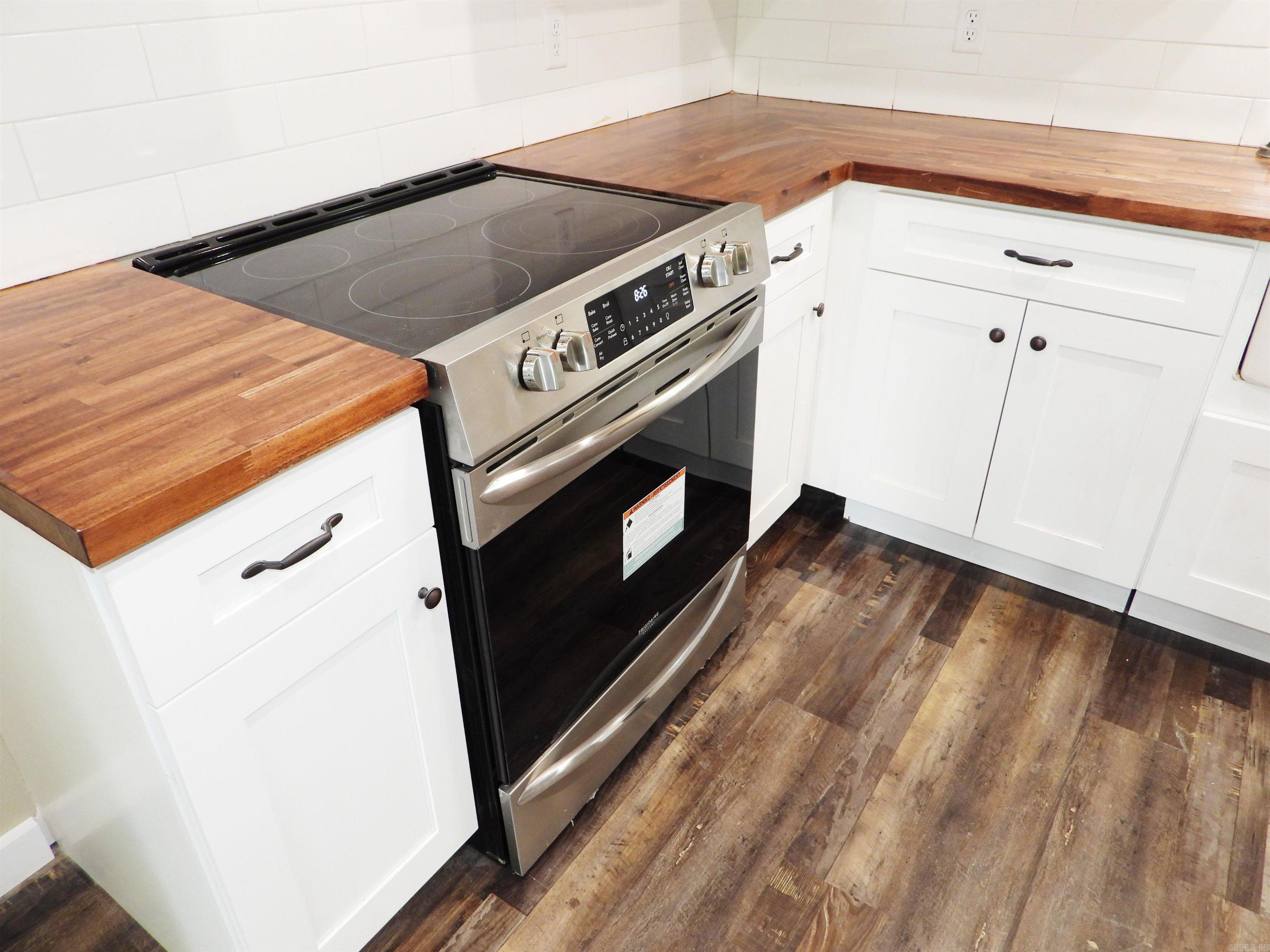 615 E Word Street Unit: 1