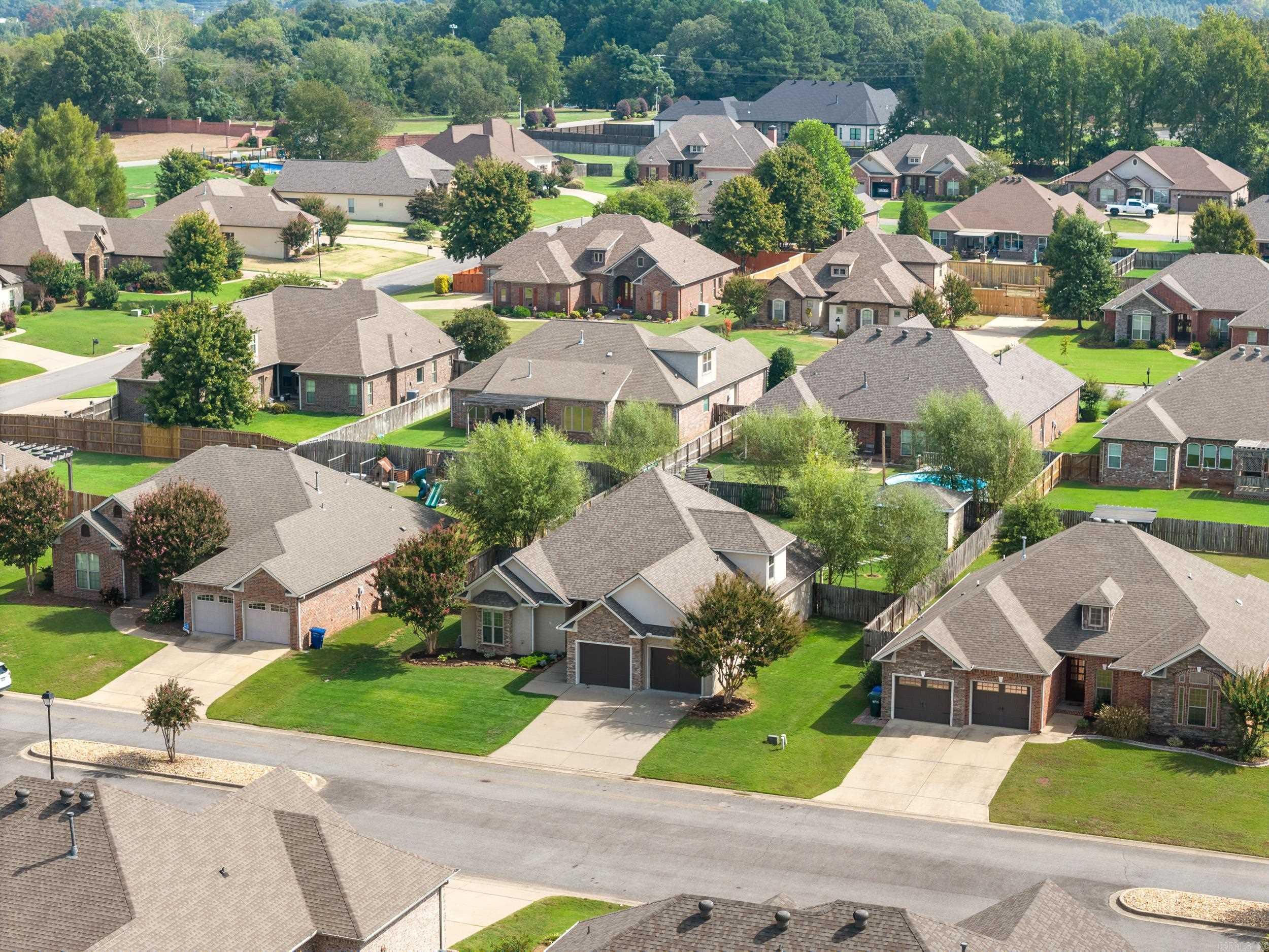 220 CHAPEL CREEK DRIVE