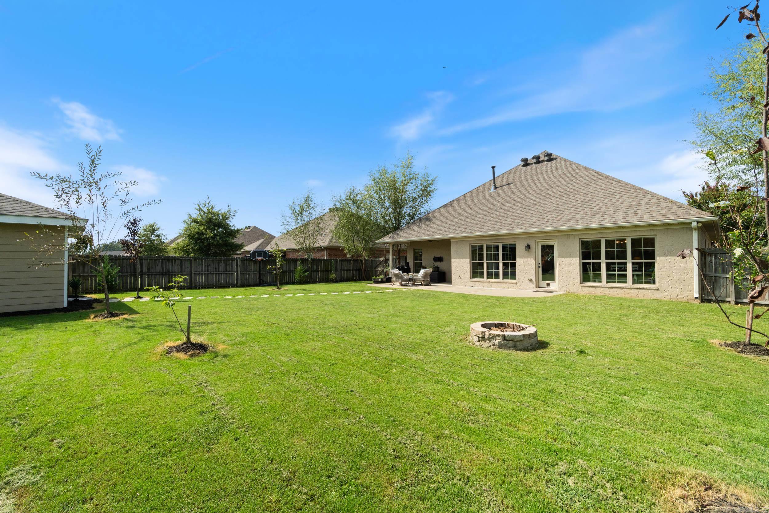 220 CHAPEL CREEK DRIVE