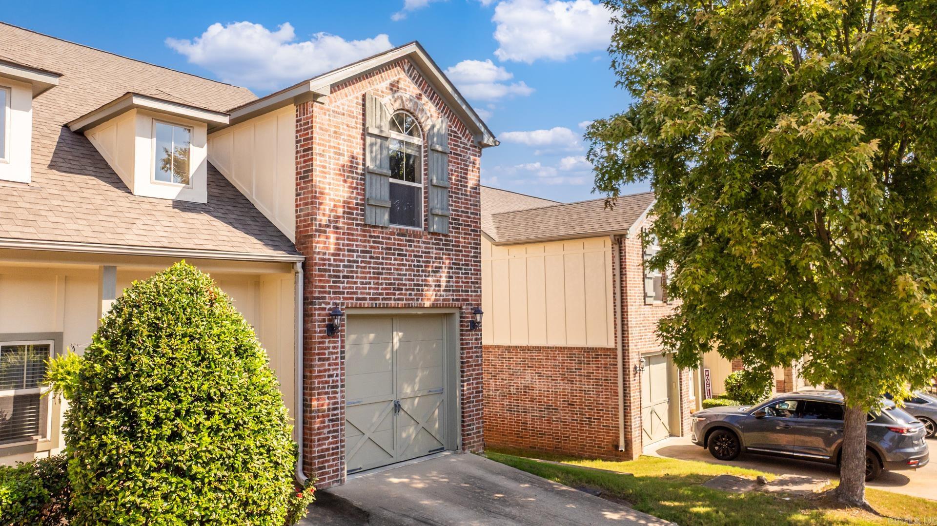 1001 Tuscany Circle