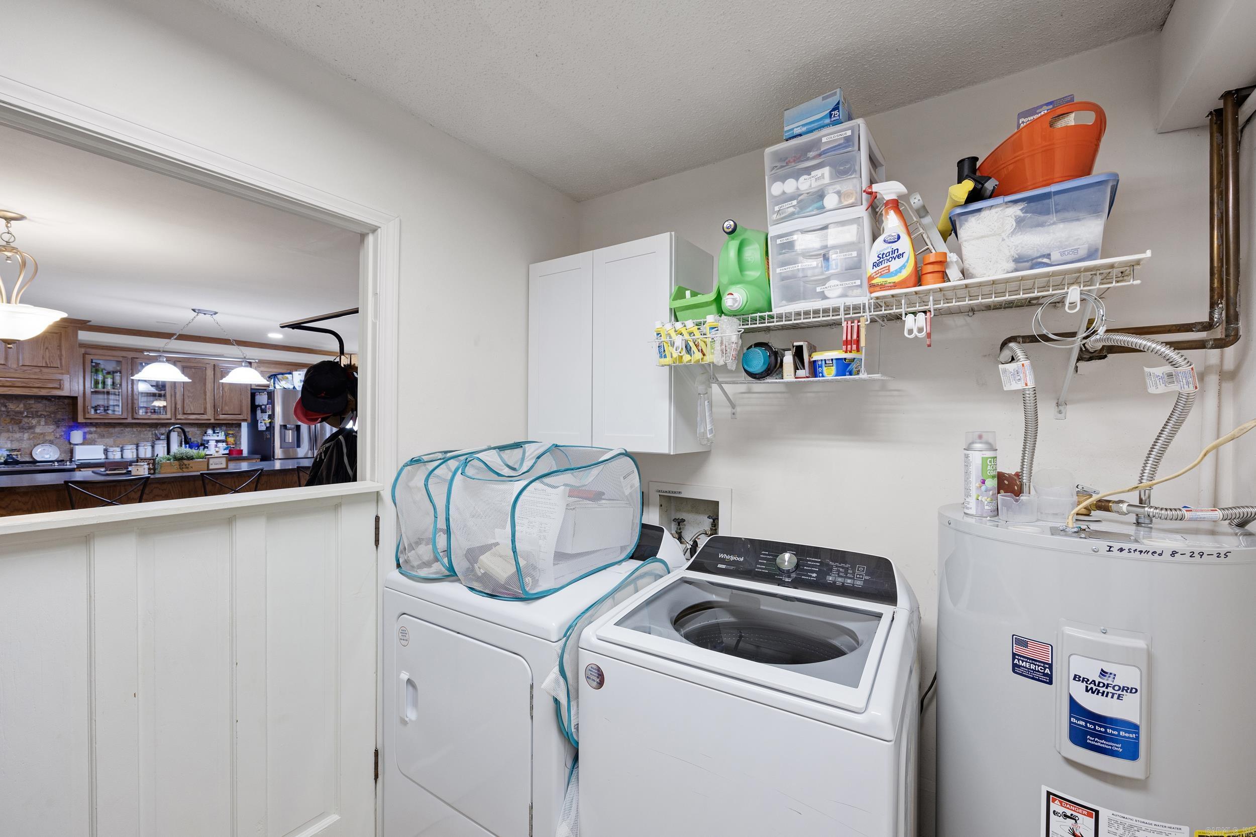 806 Avenue 8 SE