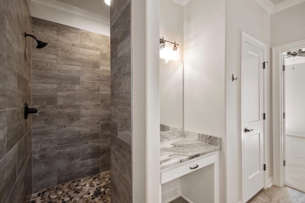 9717 Oak Forest Lane