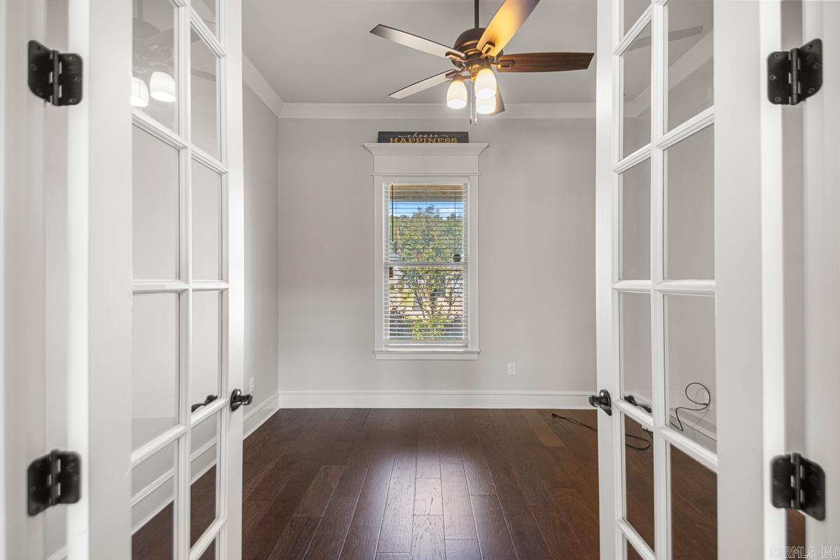 9717 Oak Forest Lane