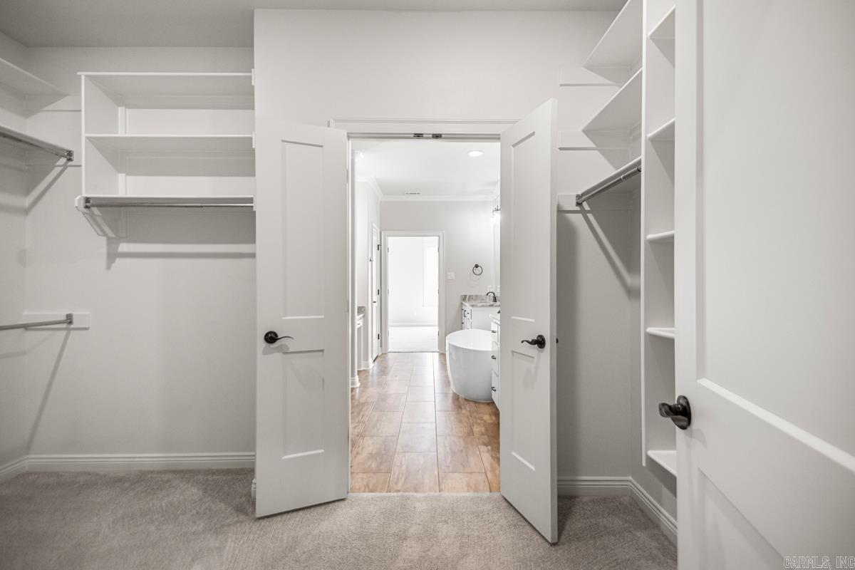 9717 Oak Forest Lane