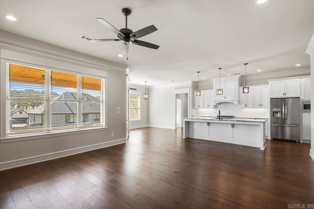 9717 Oak Forest Lane