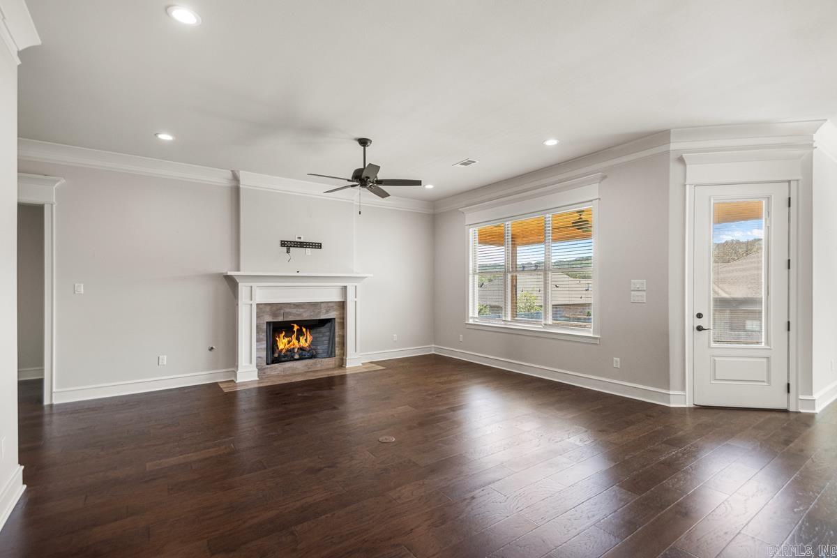 9717 Oak Forest Lane