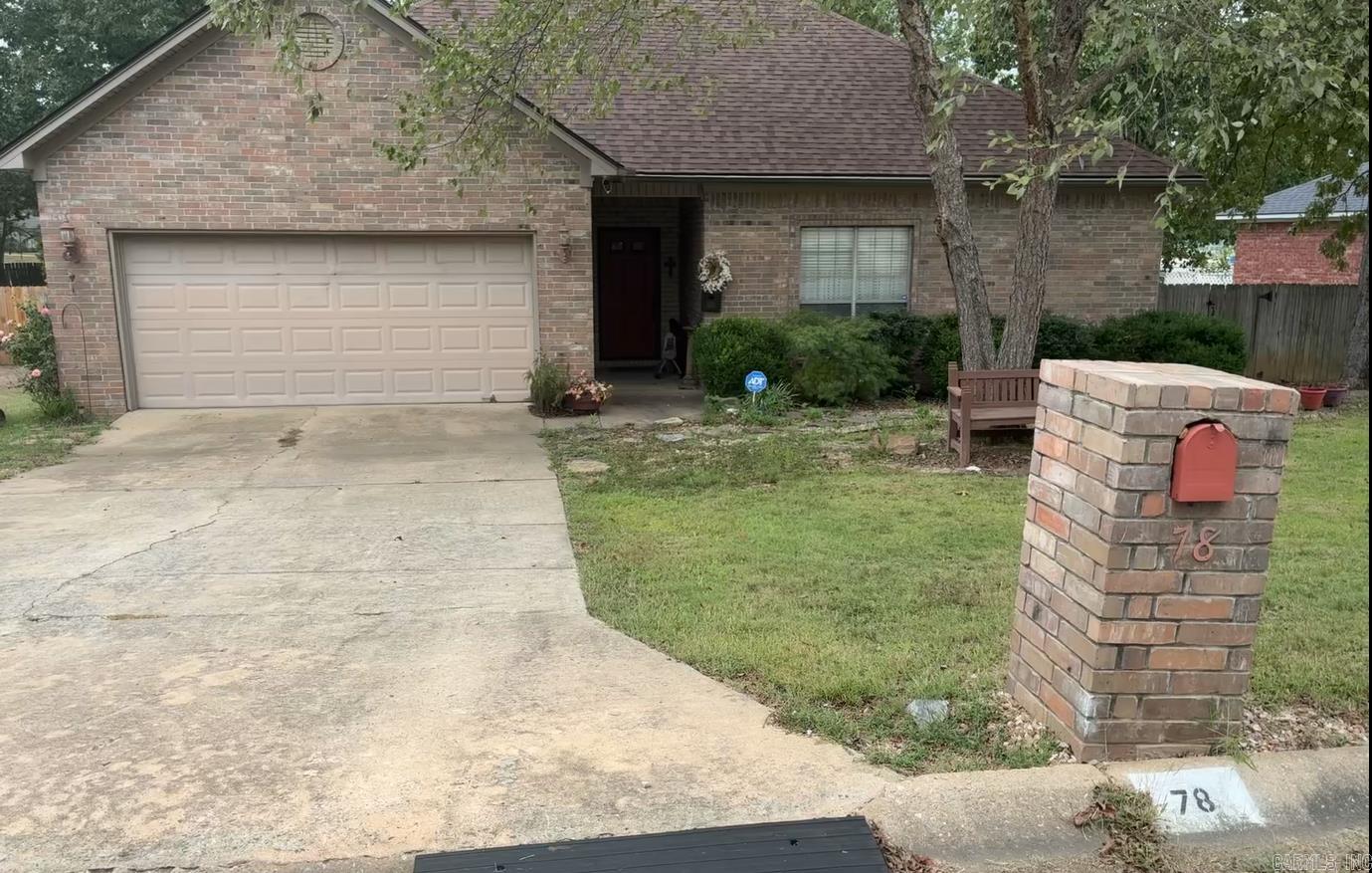 78 Garden Oaks Drive