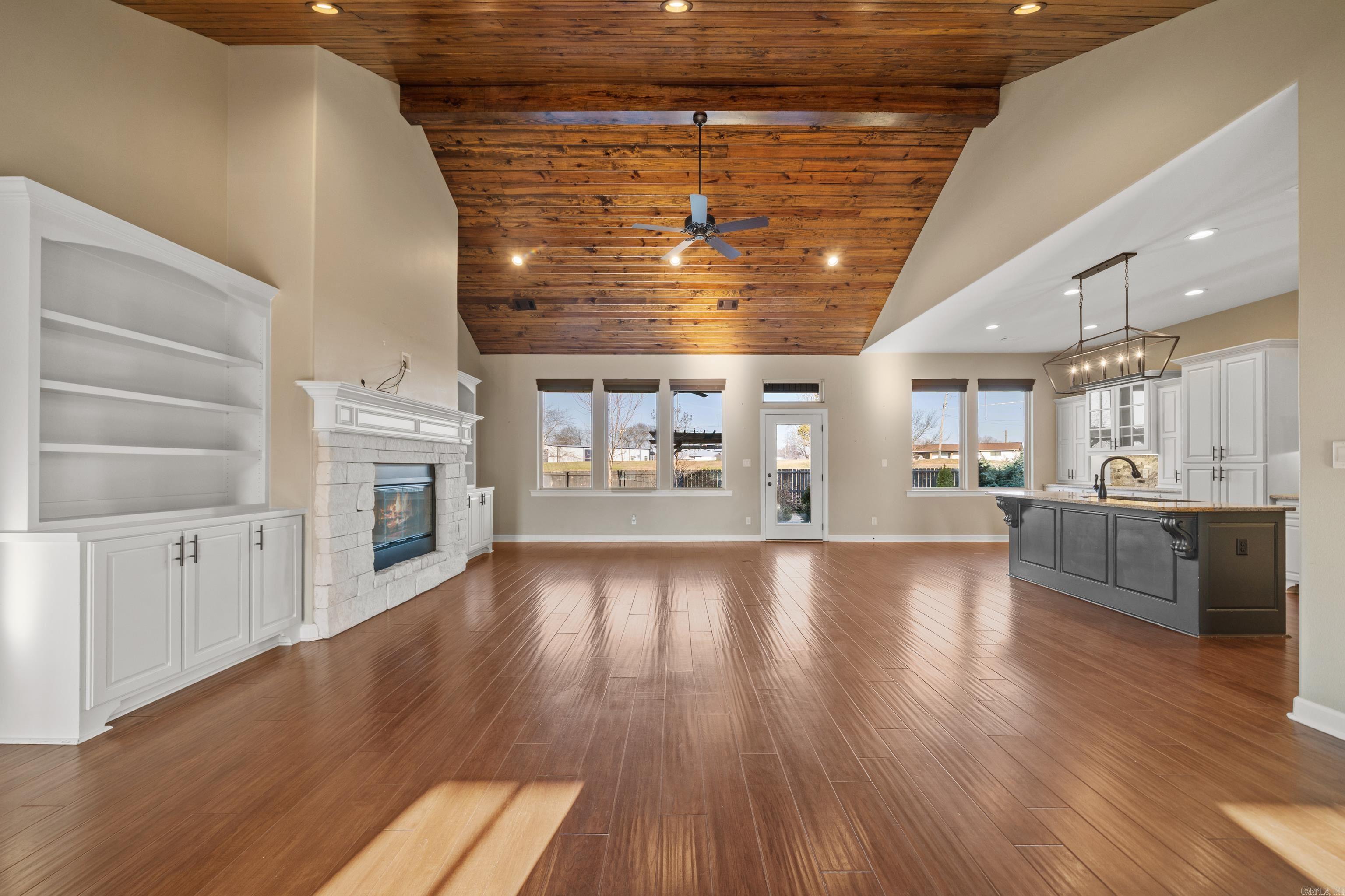 117 Harrington Ln